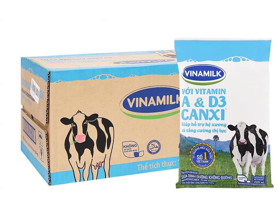 Sữa tươi vinamilk không đường/ít đường bịch 220ml luôn có date mới nhất