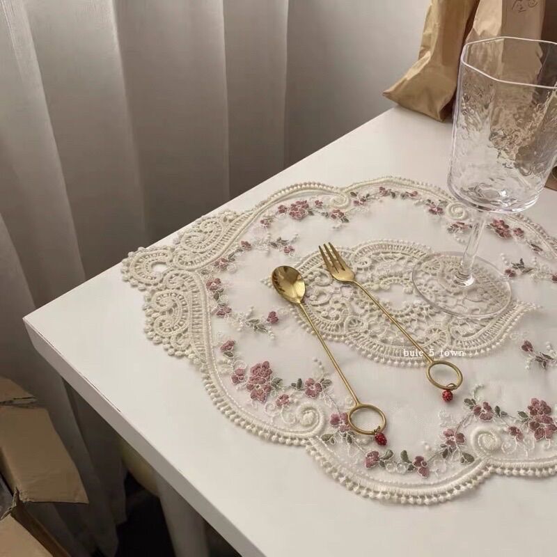 Khăn ren kiểu Pháp cổ điển trang trí -may.decor-