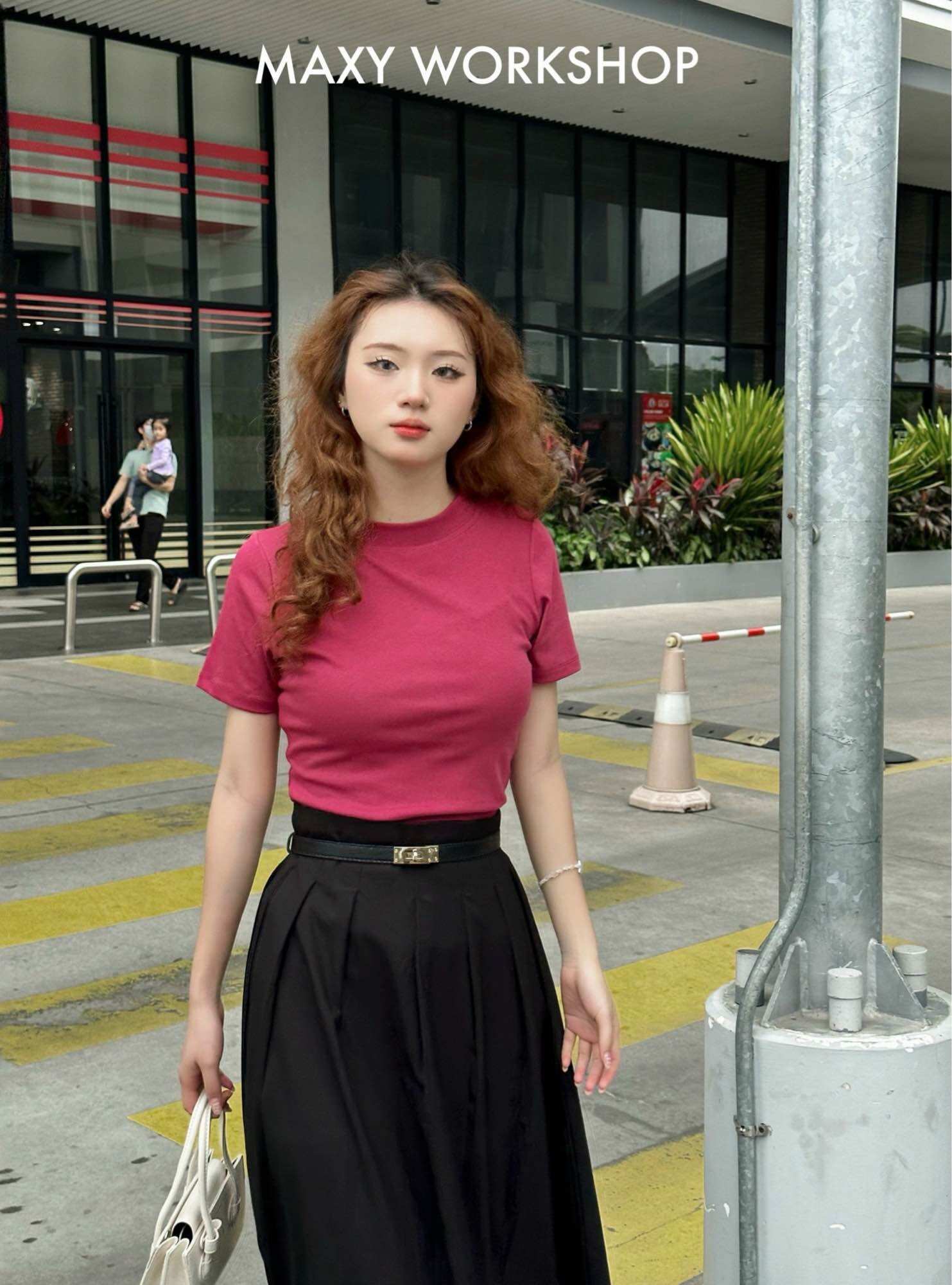 Áo thun form ôm tôn dáng Lady Tee Maxy Workshop