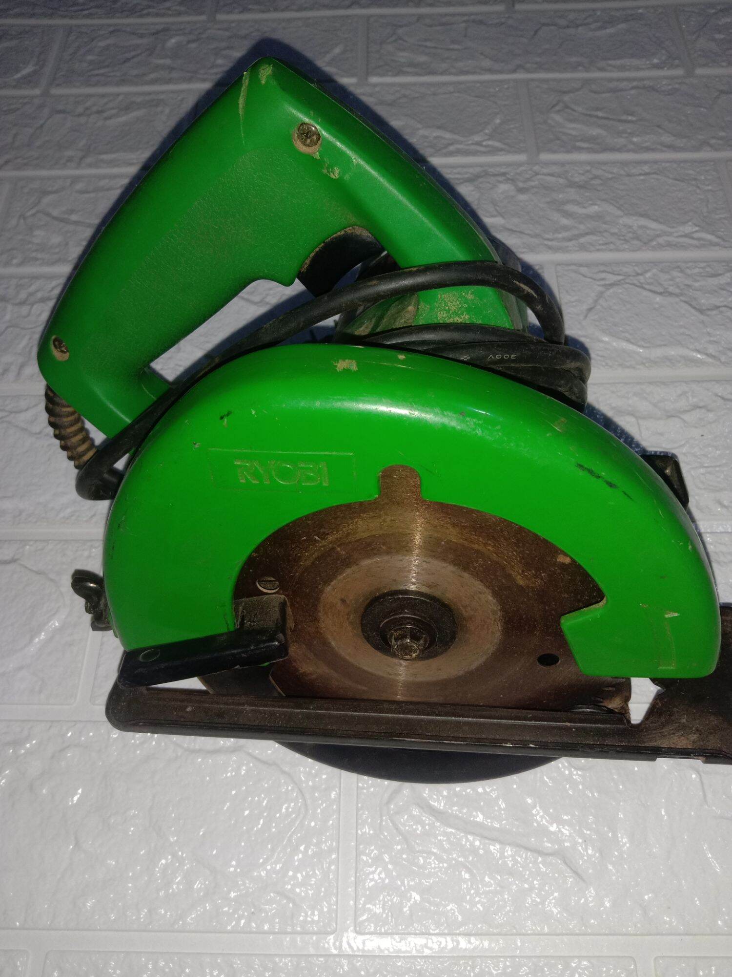 cưa gỗ Ryobi MW -14 Nhật bãi