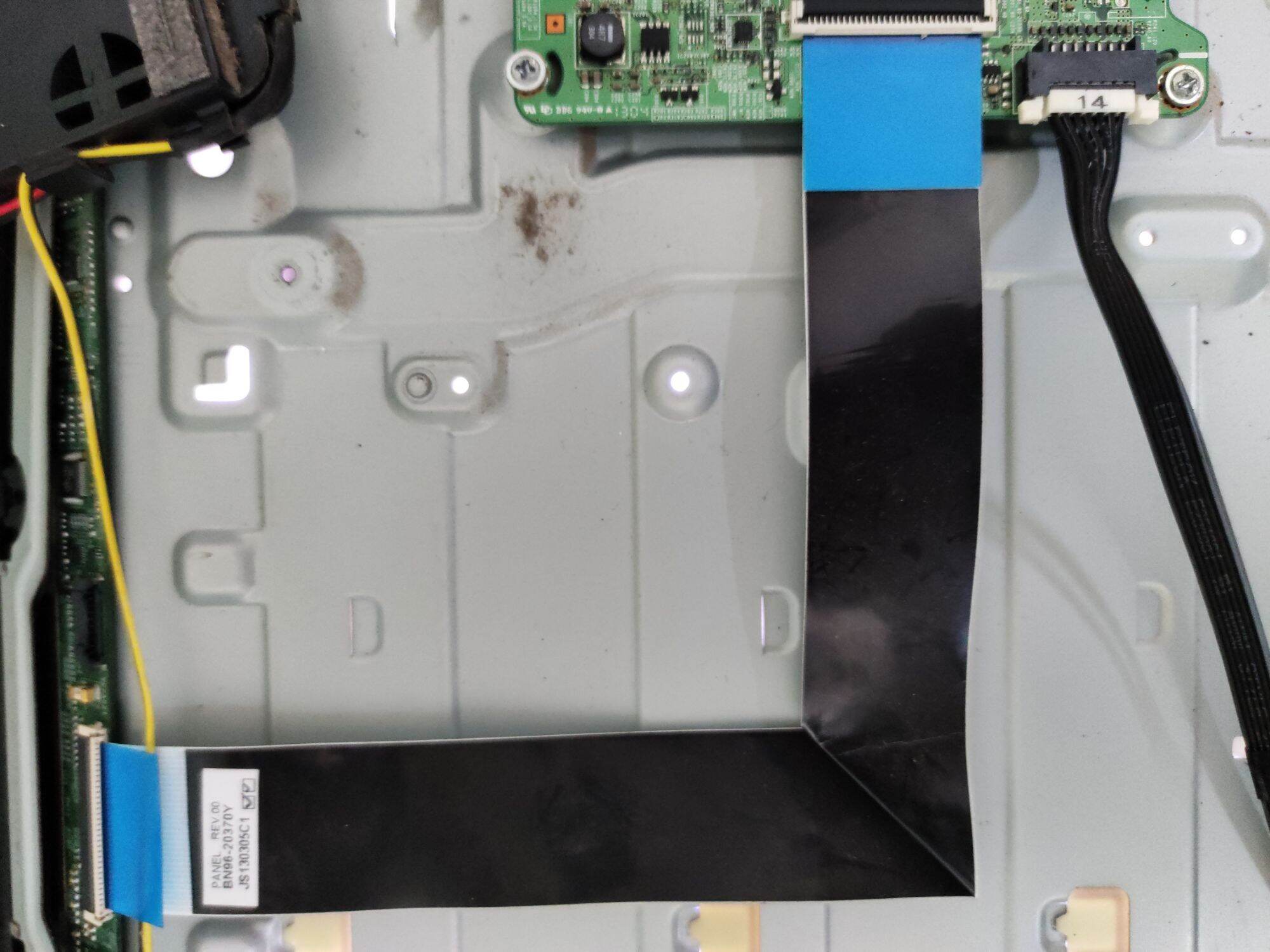 Bo mạch, cáp tivi SS UA32F4000