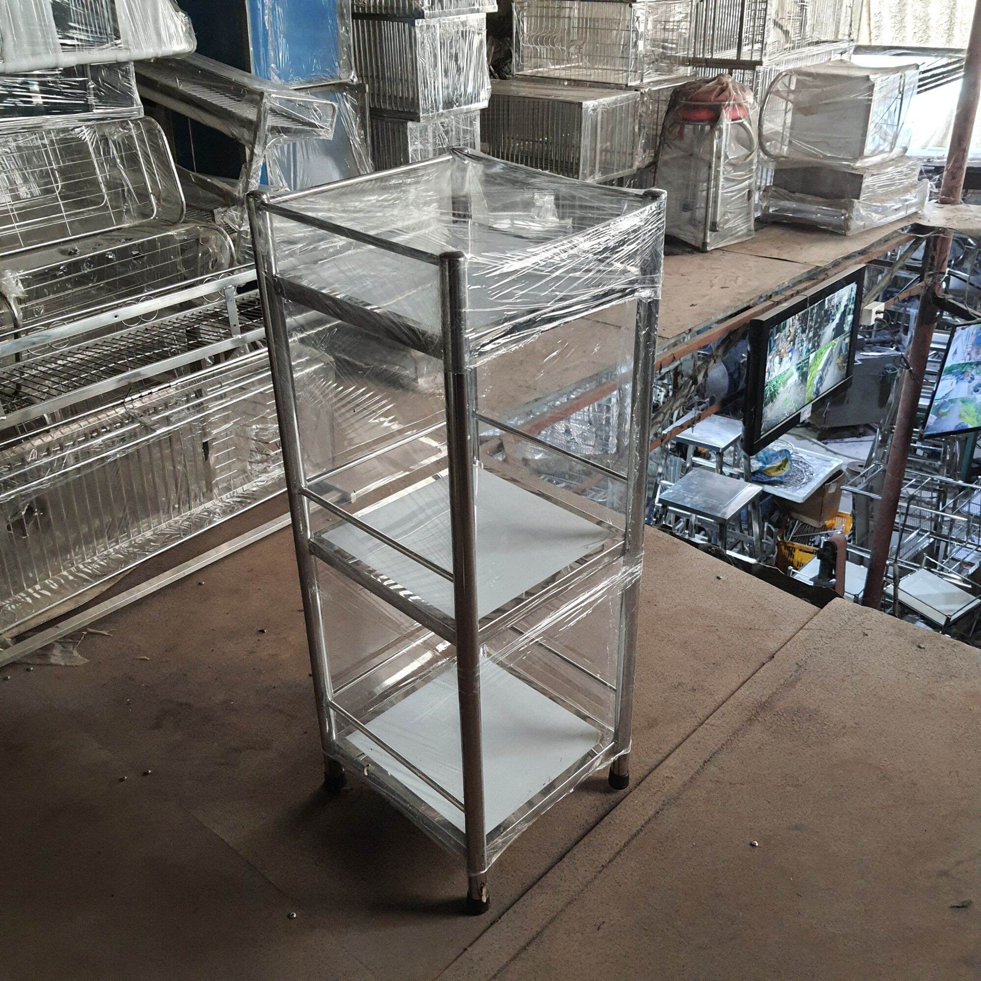 Kệ inox 3 tầng tấm , nhiều kích thước khác nhau . Hàng dày dặn và chắc ...