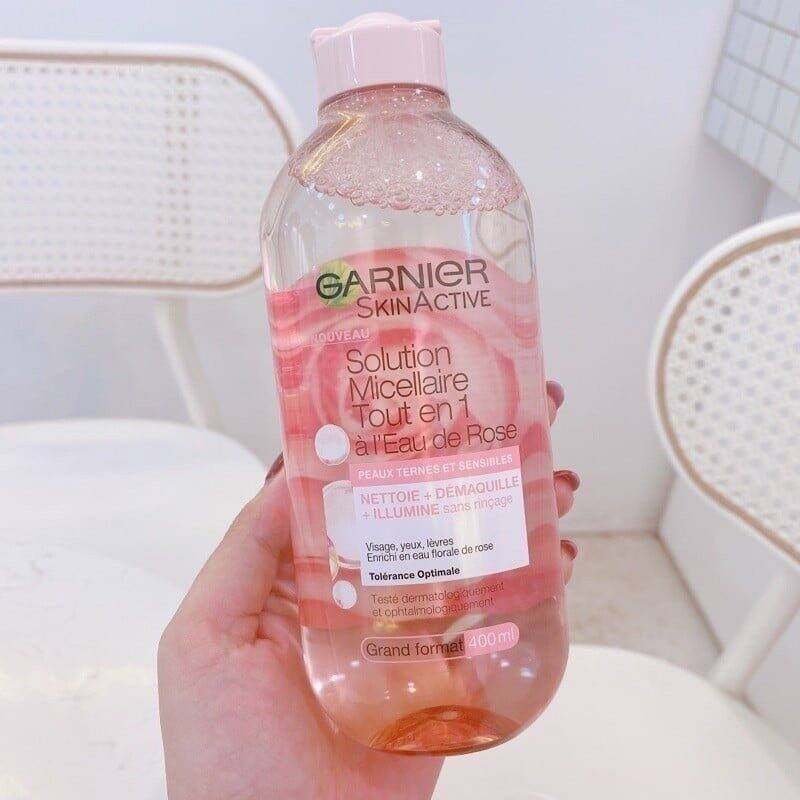 Nước tẩy trang Garnier Skin Active 400ml hồng