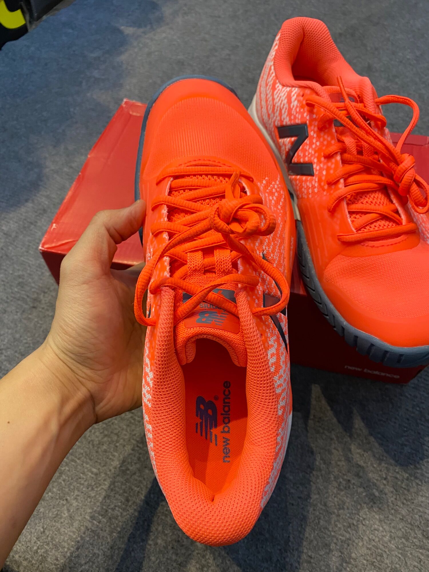 Giầy Tenis New Balance. Chính hãng, hiện còn size 41 -42