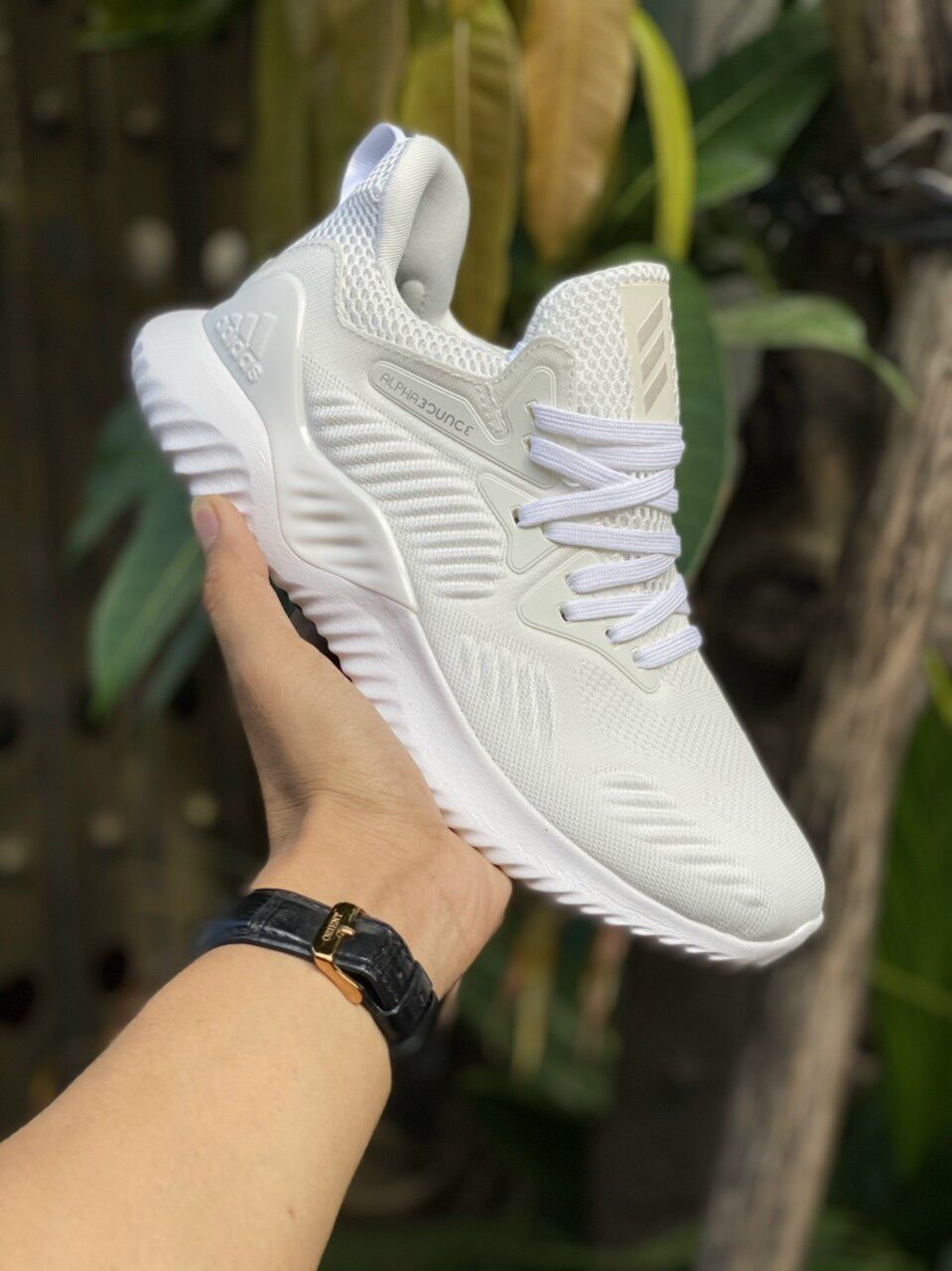 Giày Adidas Alphabounce