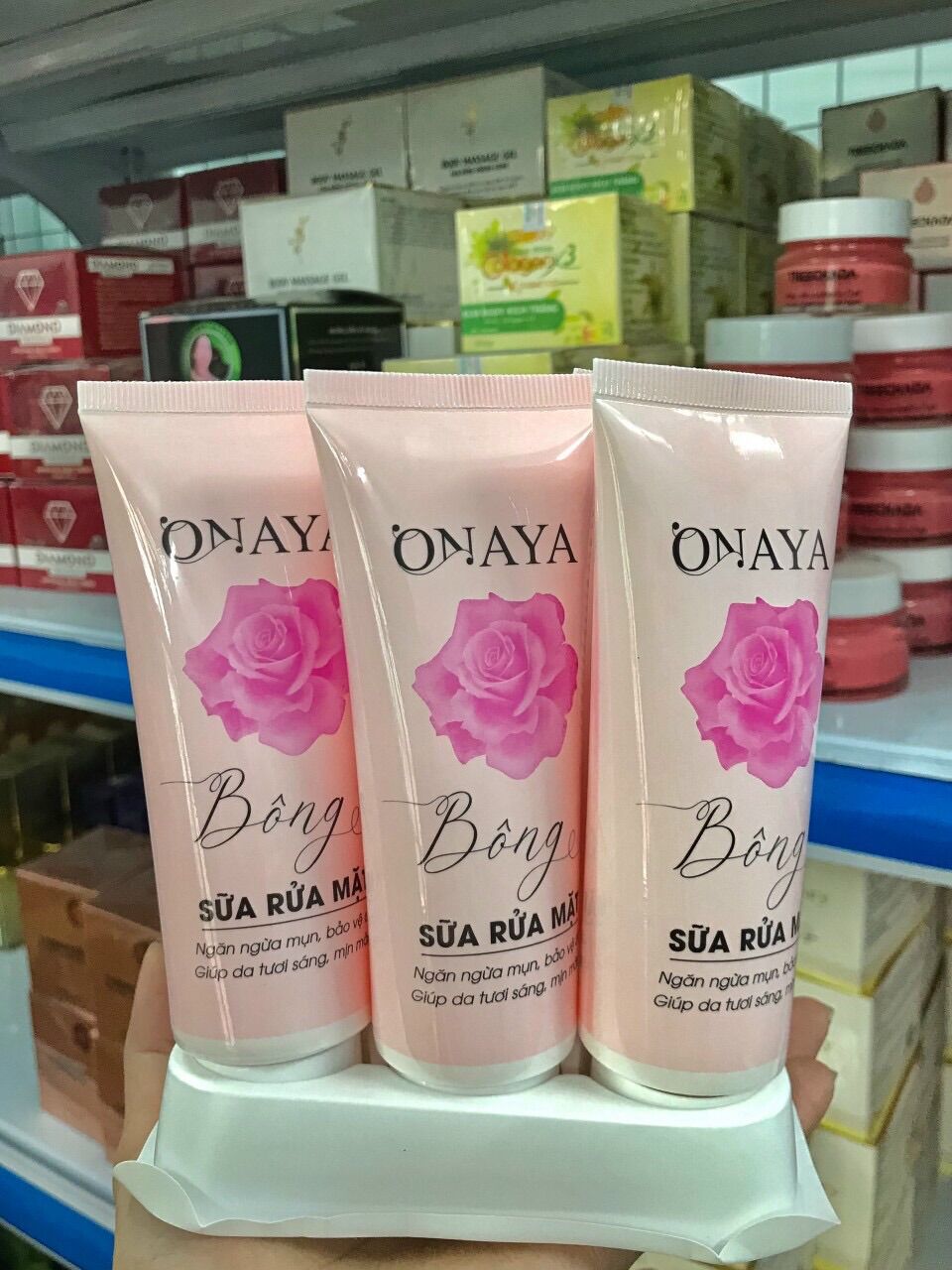 Sữa rửa mặt bông ngừa mụn sáng da