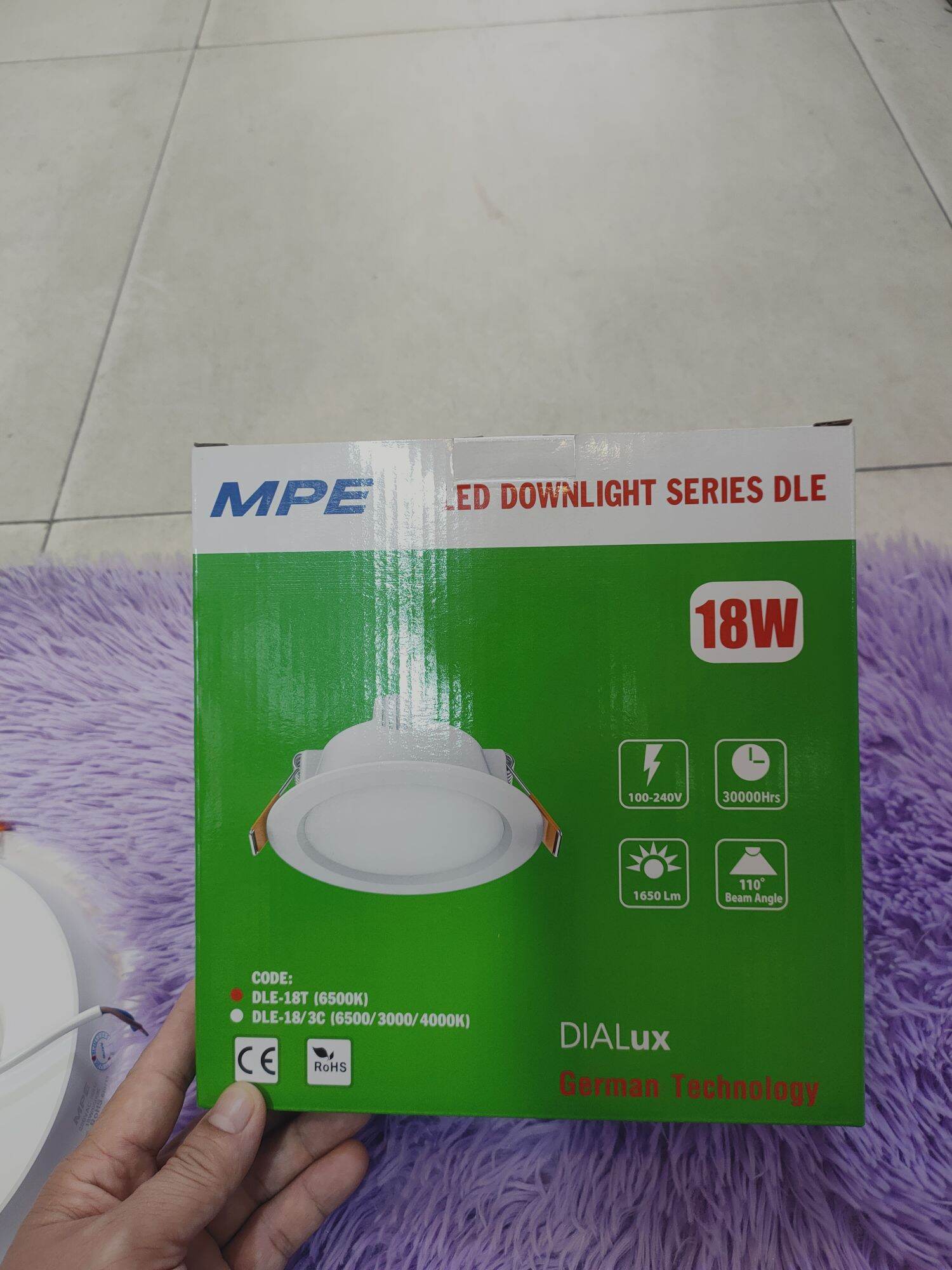 Đèn downlight Âm trần d200/216-18w MPE chính hãng