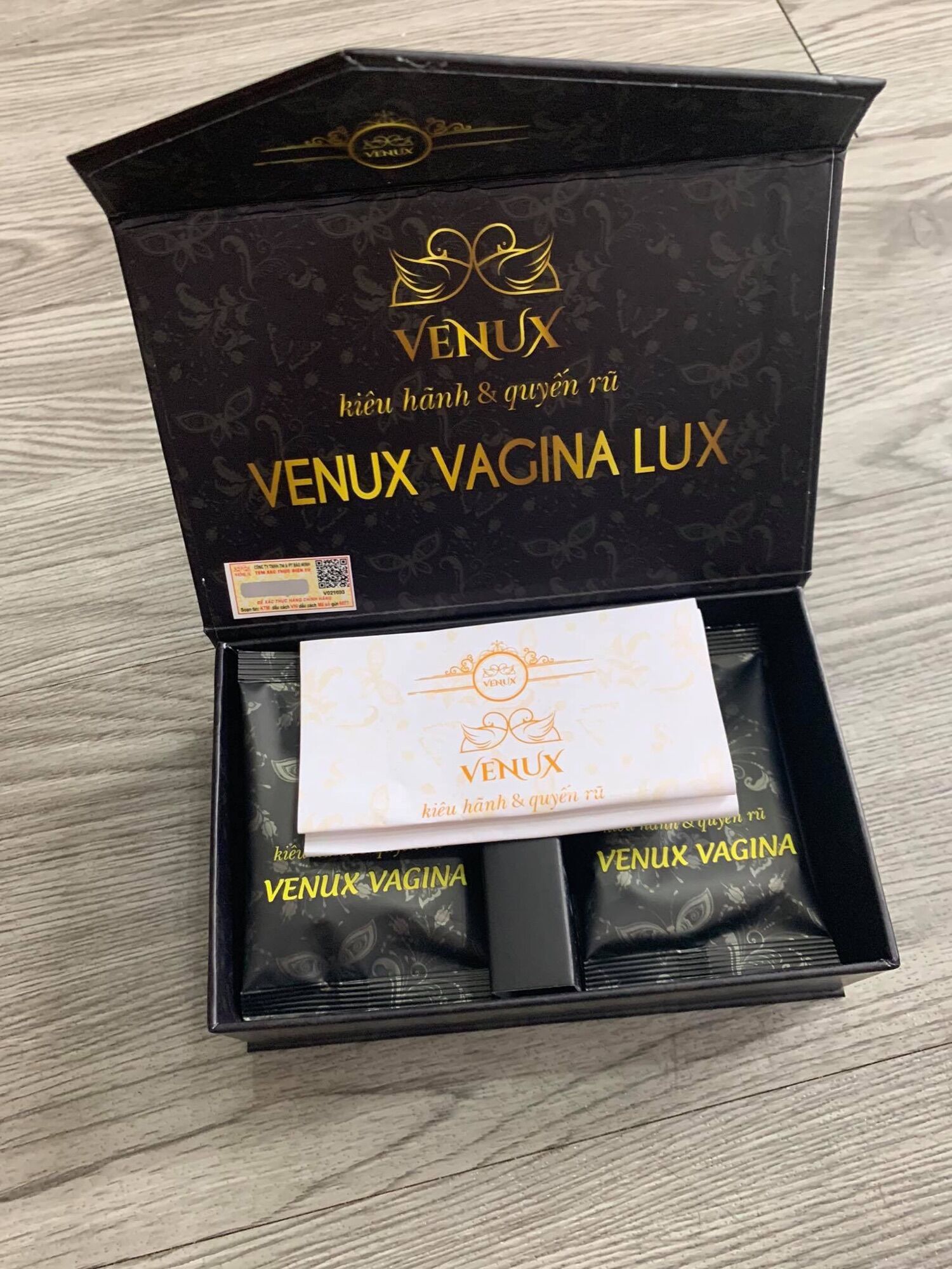 Sản phẩm khít, hồng, thơm Venux