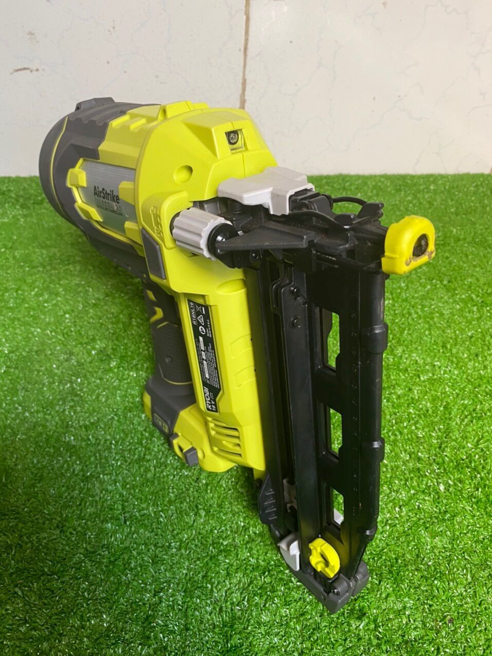 Thân Máy Bắn Đinh T Ryobi 18V
