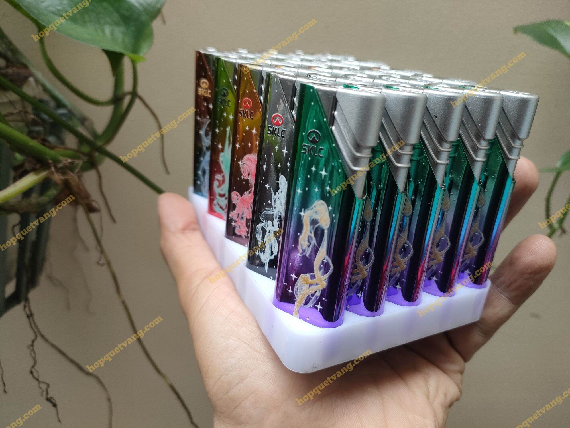 Combo 5 cái Hột quẹt/ Bật lửa  tia xanh mẫu GALAXY (bơm lại được)