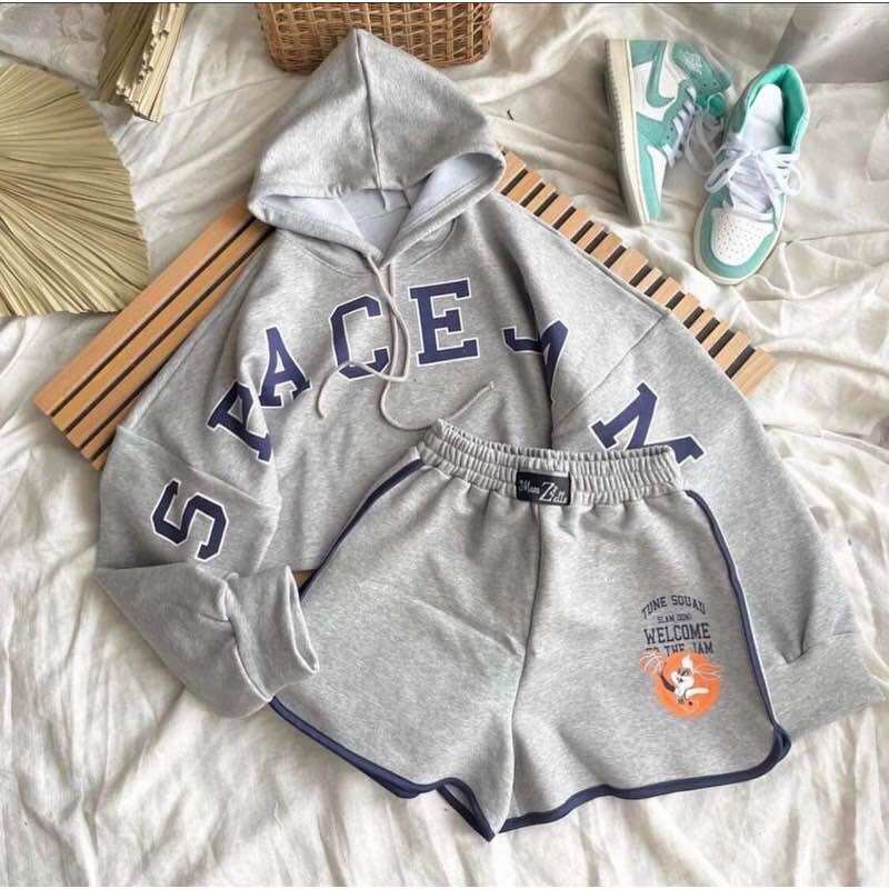 Pass thanh lý set áo croptop kèm quần màu xám