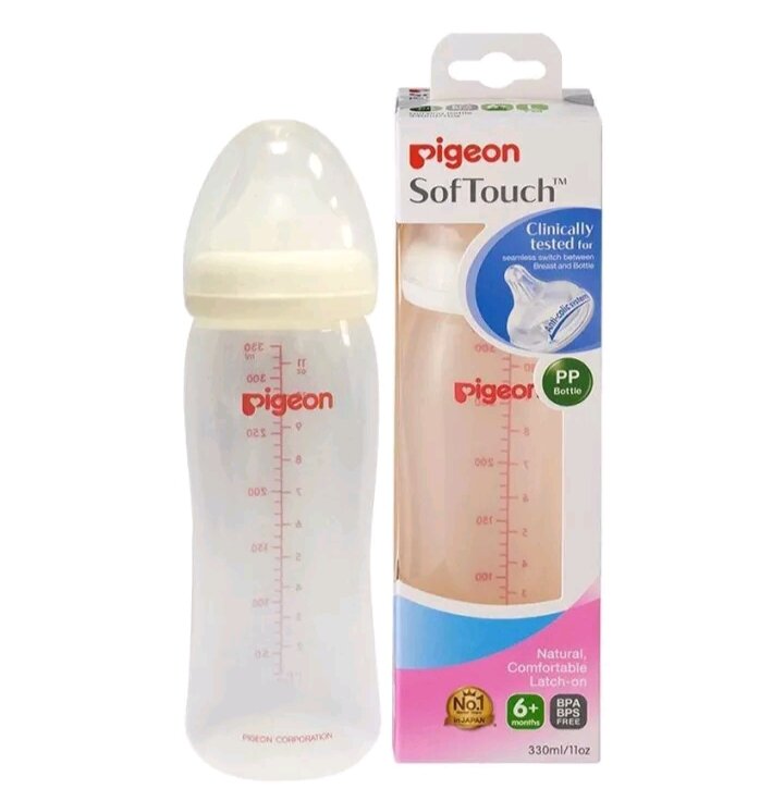 Bình Sữa Cao Cấp Pigeon PP Plus Cổ Rộng 330ml ( 6 tháng + )