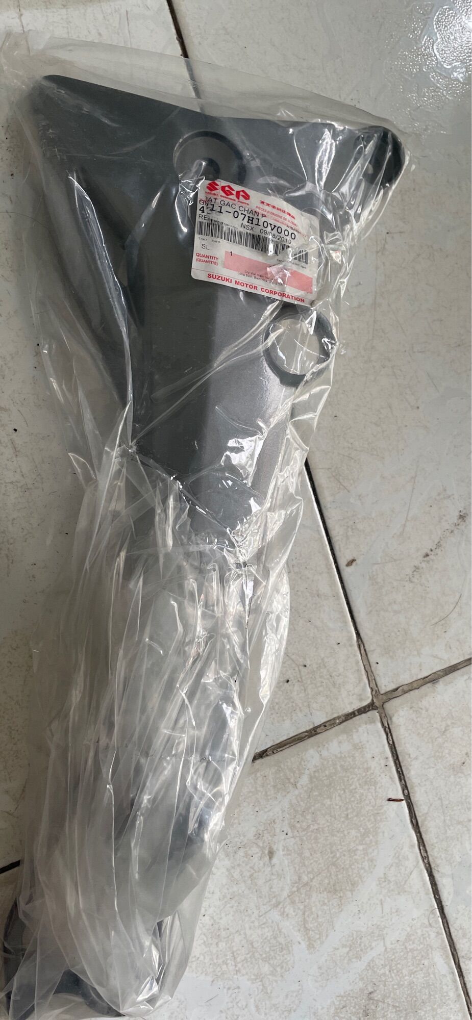 Giá bát gác chân sau revo 110