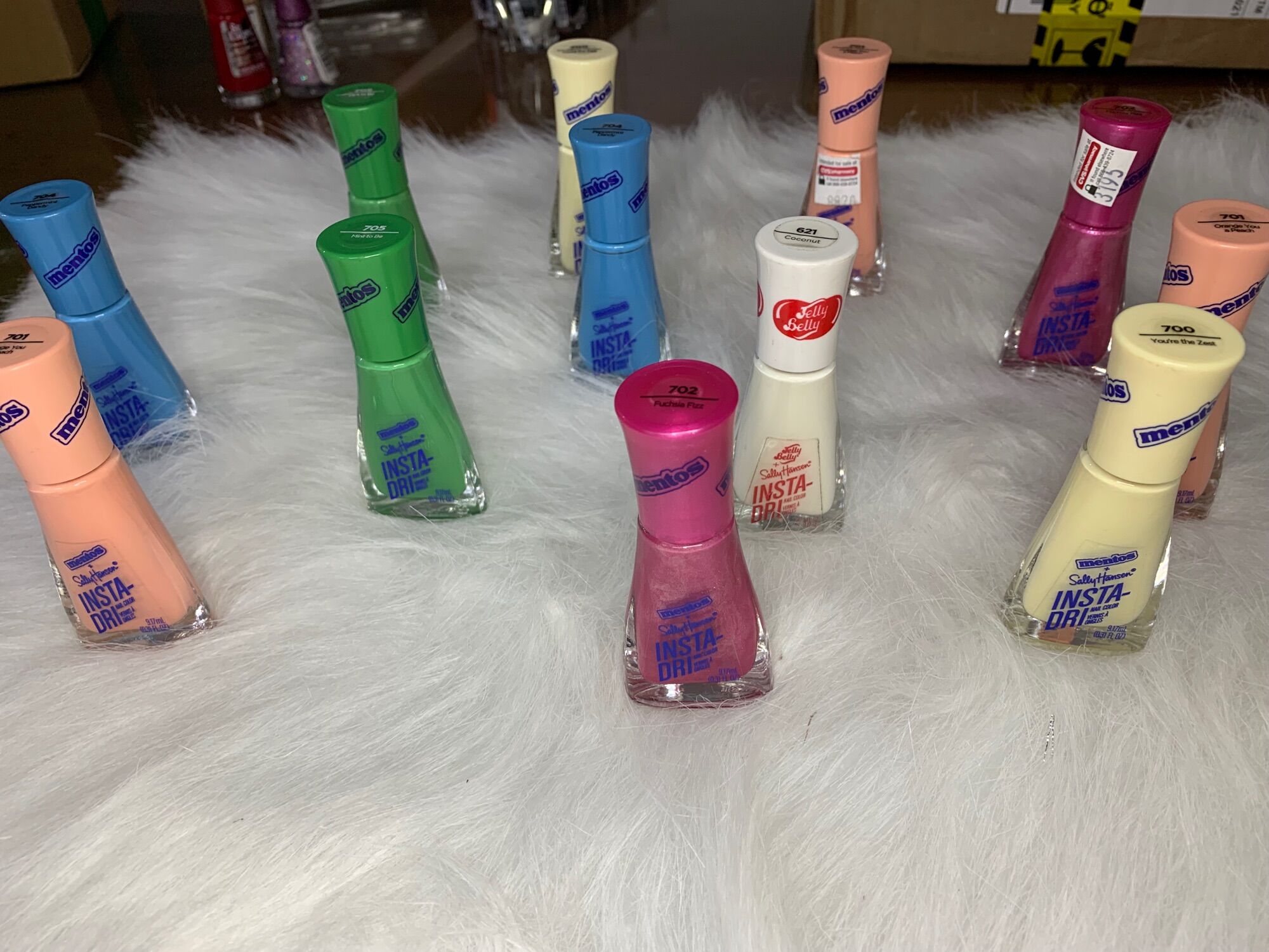 Sơn móng Sally Hansen dòng Insta - Dri