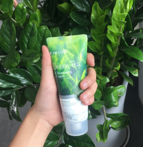 Sửa rửa mặt trà xanh Green tea Hàn Quốc