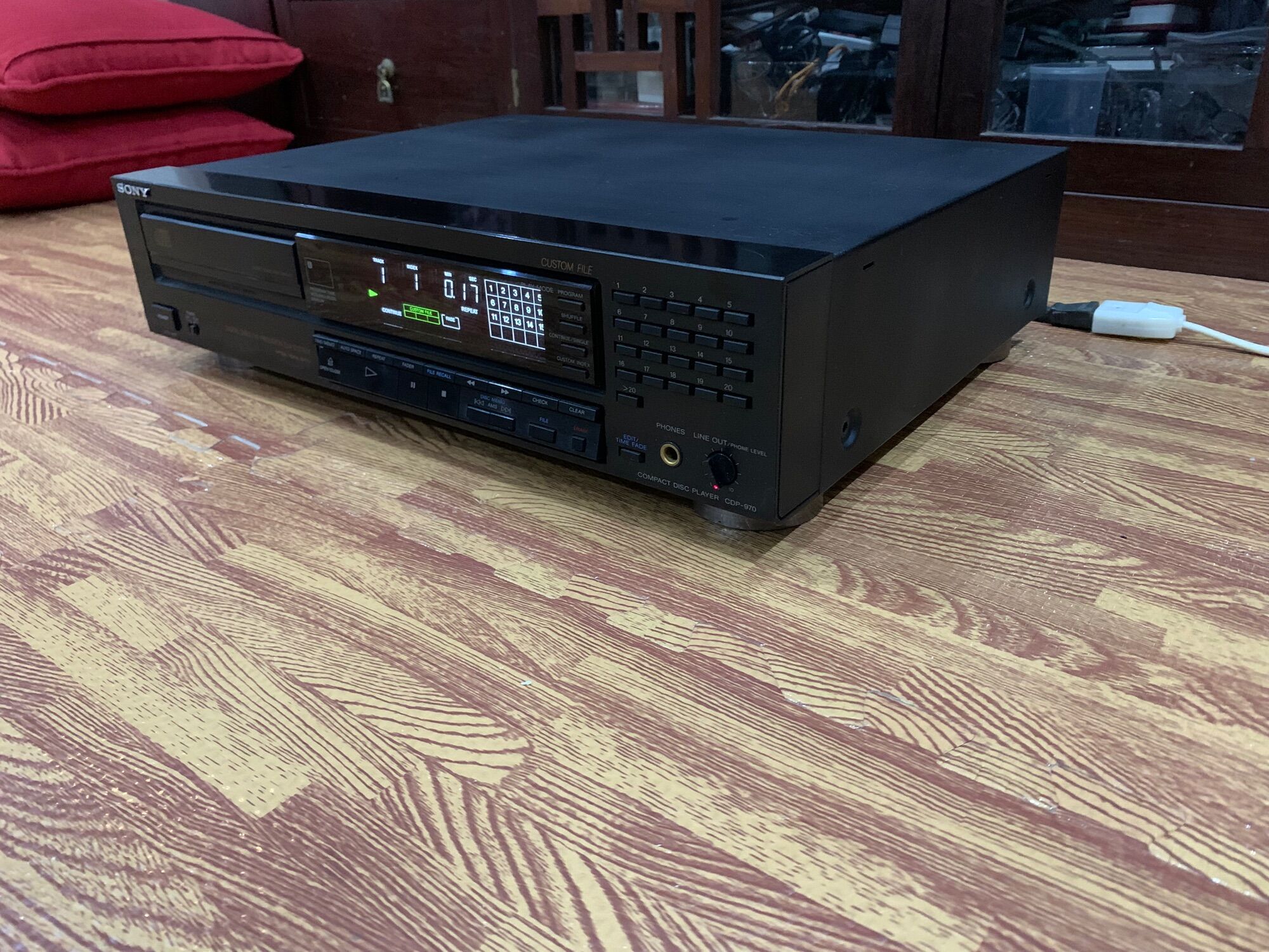 Đầu Compact Disc Player SONY CDP 970