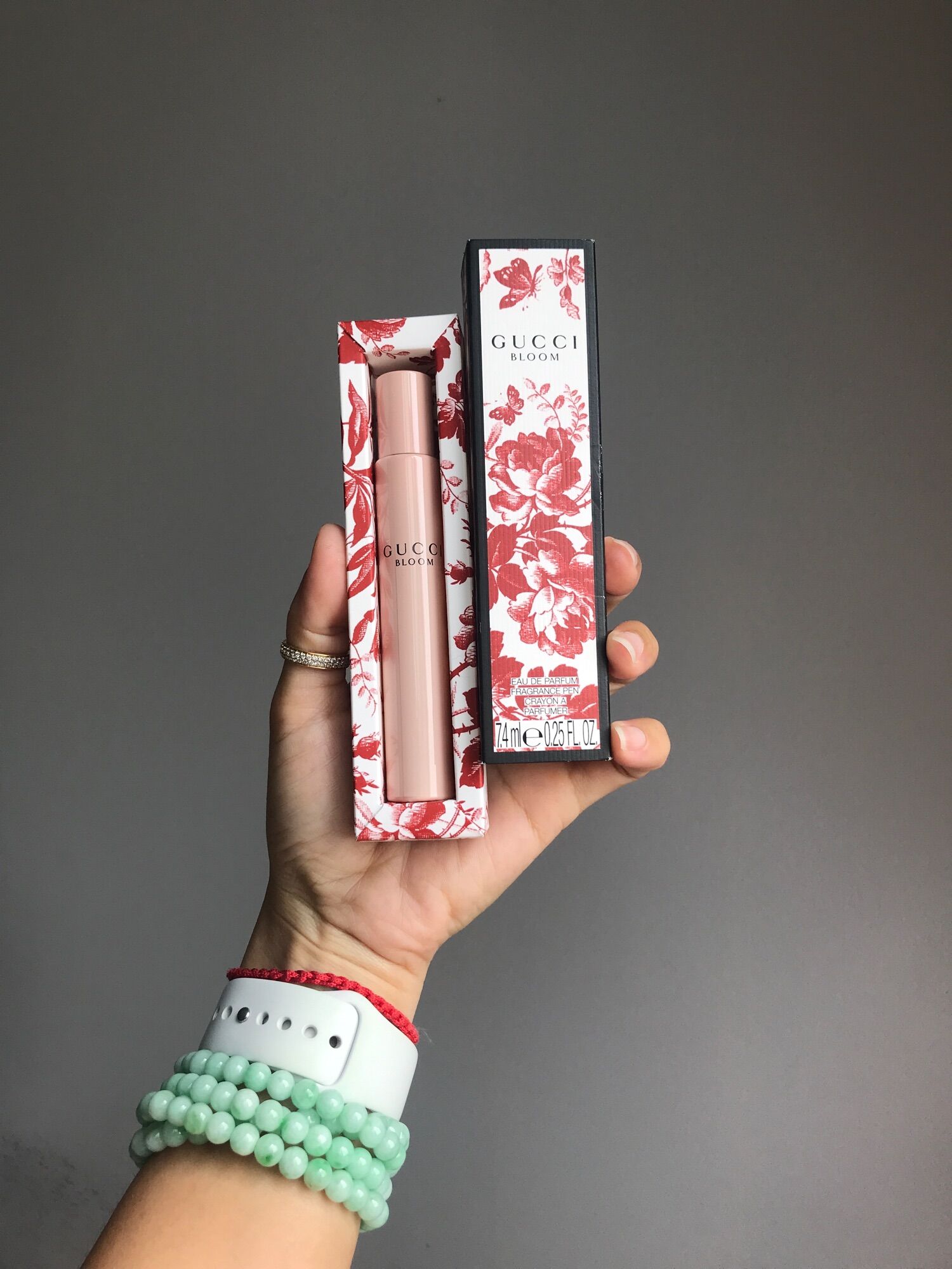 Gucci bloom eau de parfum 7,4ml lăn# ở đây shop chỉ bán hàng authentics#