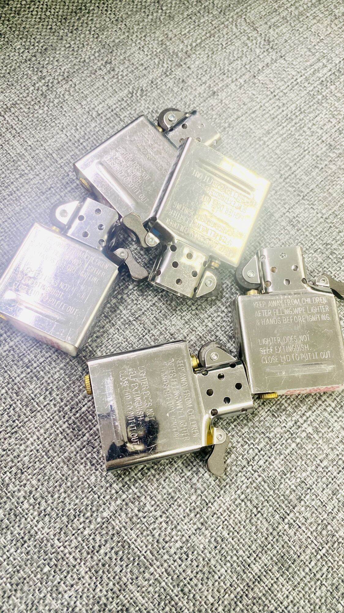 Ruột trắng Zippo chính hãng năm 14 đến 18