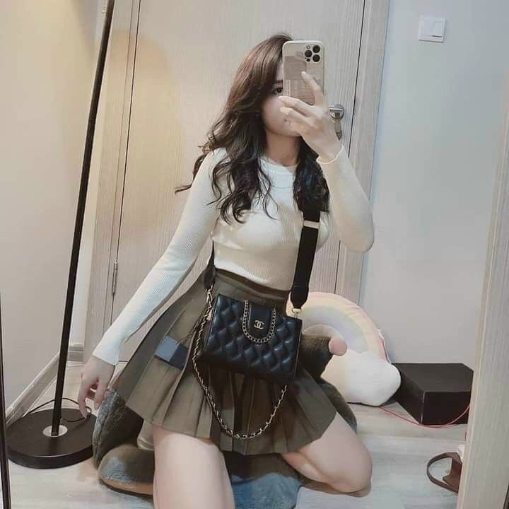 Túi đeo chéo nữ  Trần có 2 dây đeo size 20