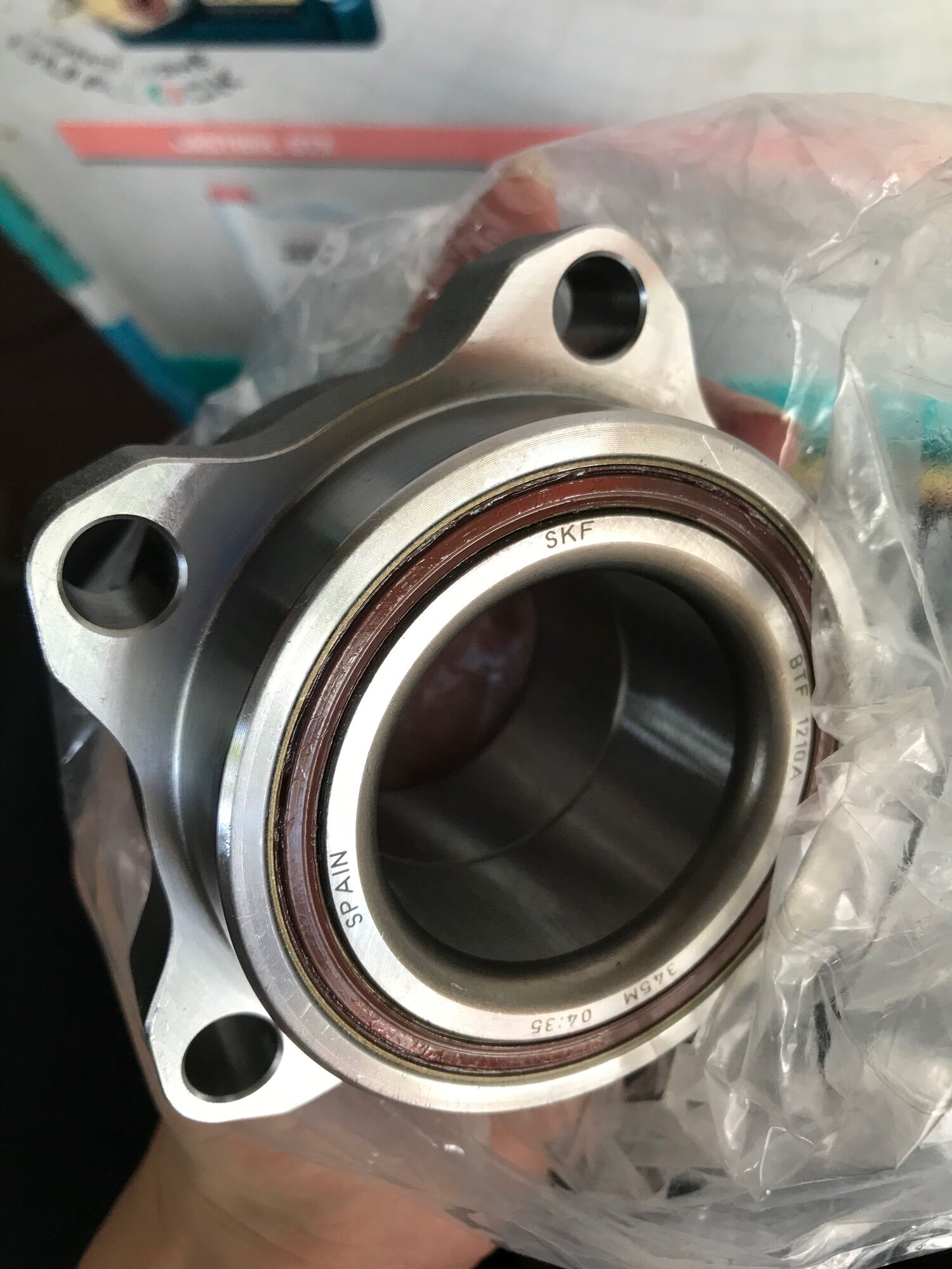Bạc Đạn Bánh Trước Ford Transit 2014-2020 SKF