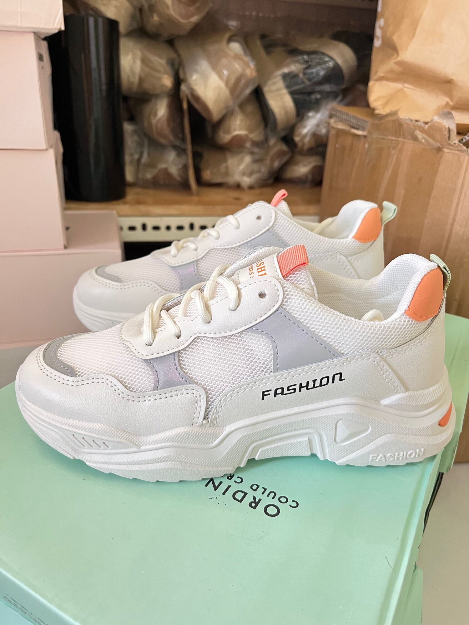 Giày nữ giày thể thao nữ giày sneaker phong cách hàn quốc đế độn 4cm phối lưới thoáng khí mới nhất năm 2022
