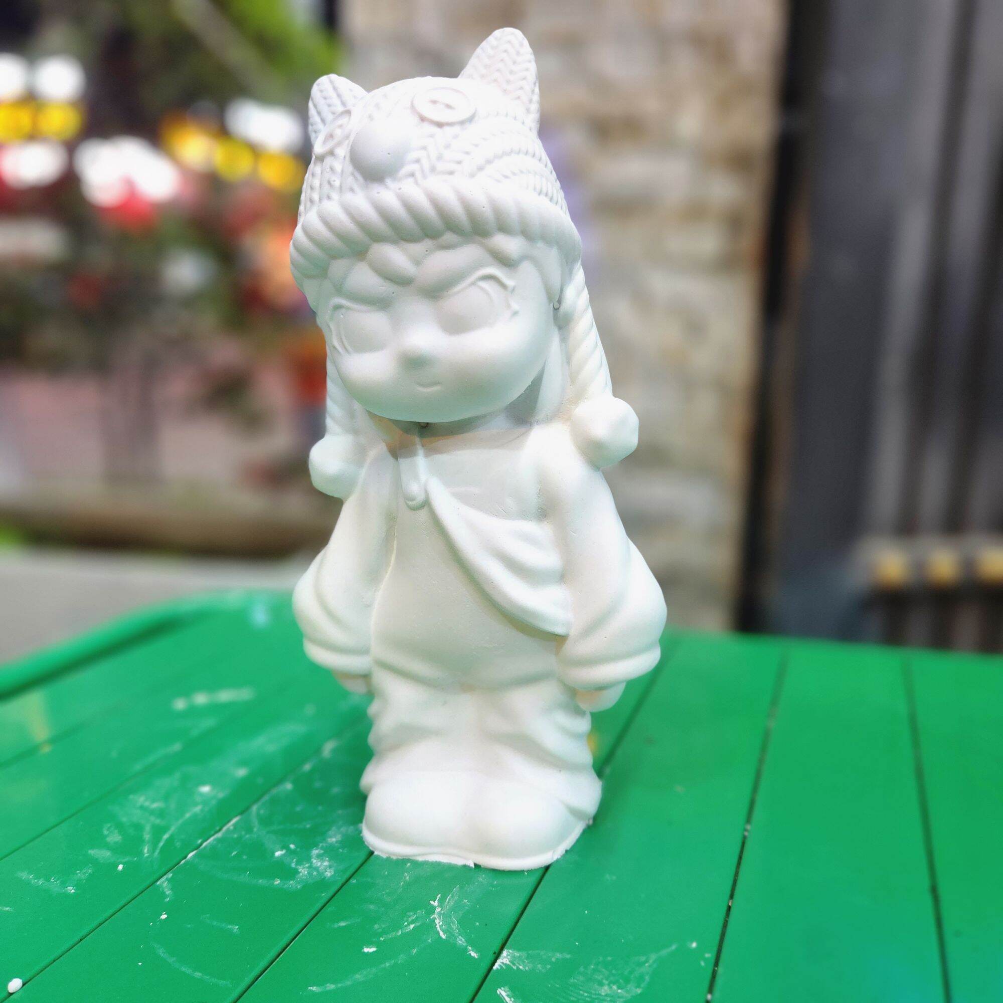 Tượng thạch cao tô màu Dora cao 22cm