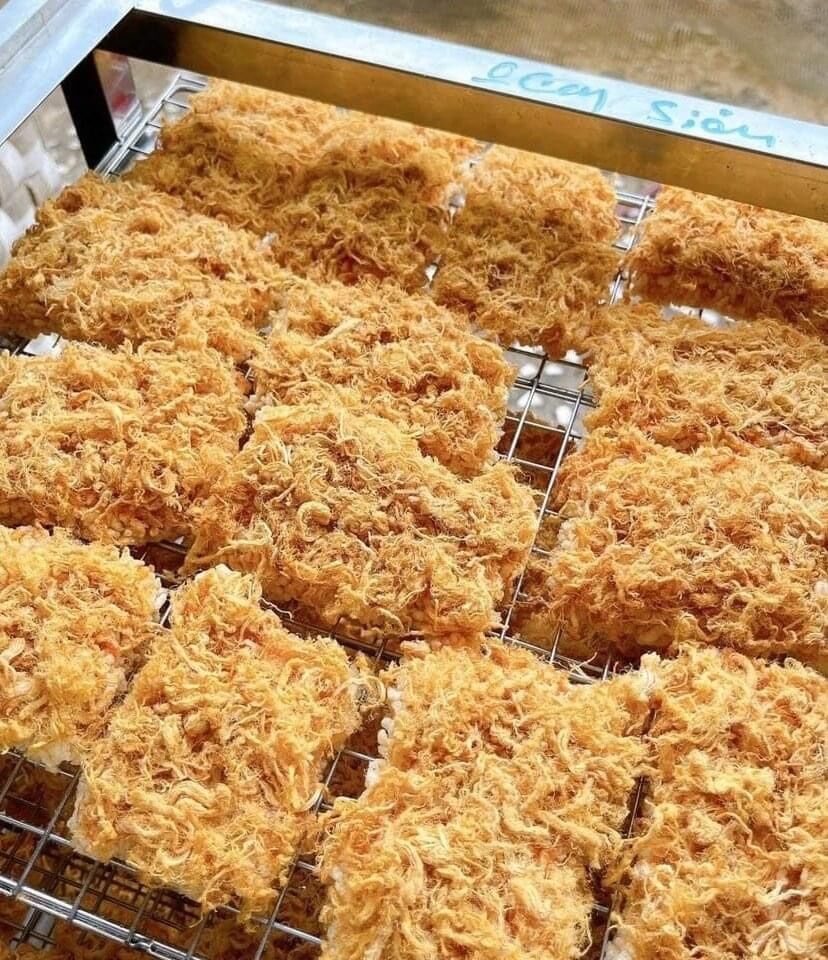 Cơm cháy chà bông Nhà Ngân- Gói 250gr