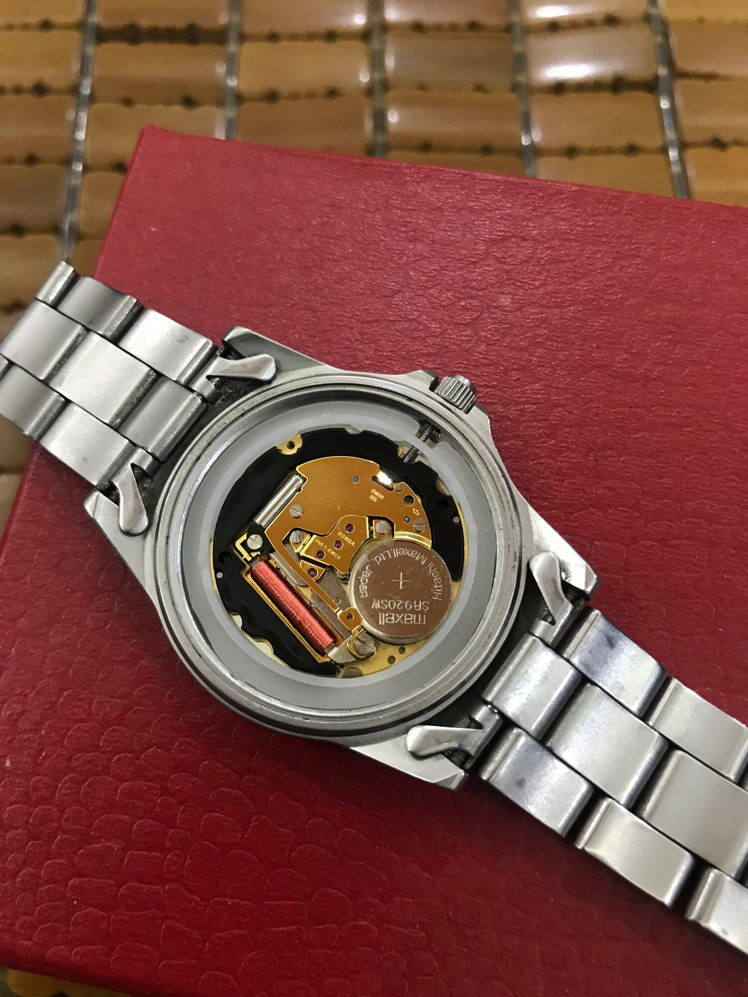 Đồng hồ Thụy sĩ