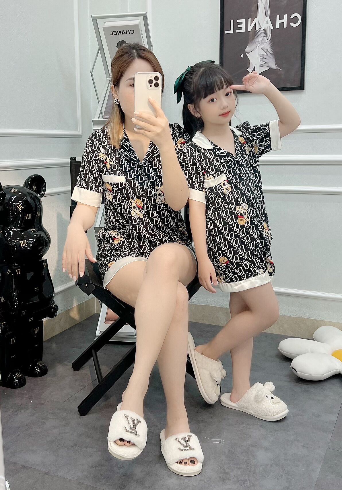 Bộ ngủ pijama đôi cho mẹ và bé trai, bé gái chất lụa mango