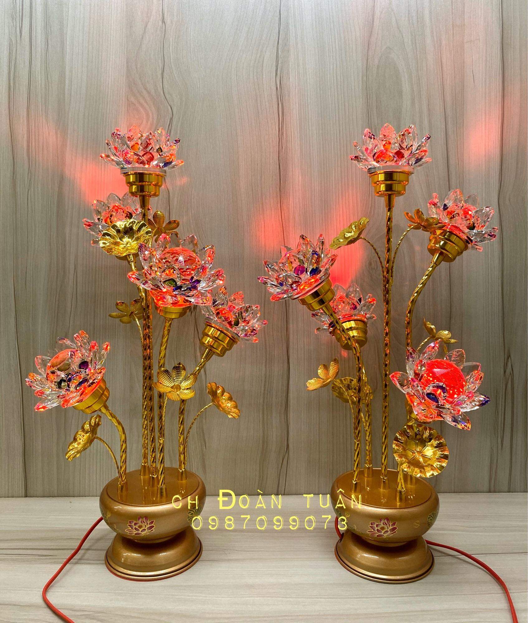 cặp đèn bàn thờ bình bông pha lê hoa sen