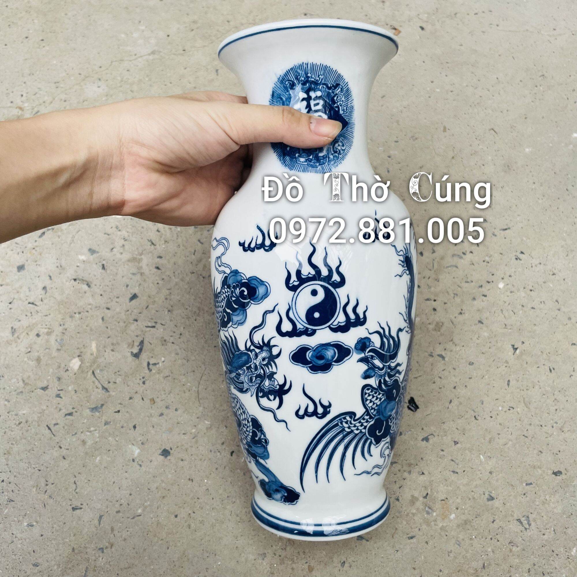 Lọ lục bình cắm hoa men lam (1 cái )