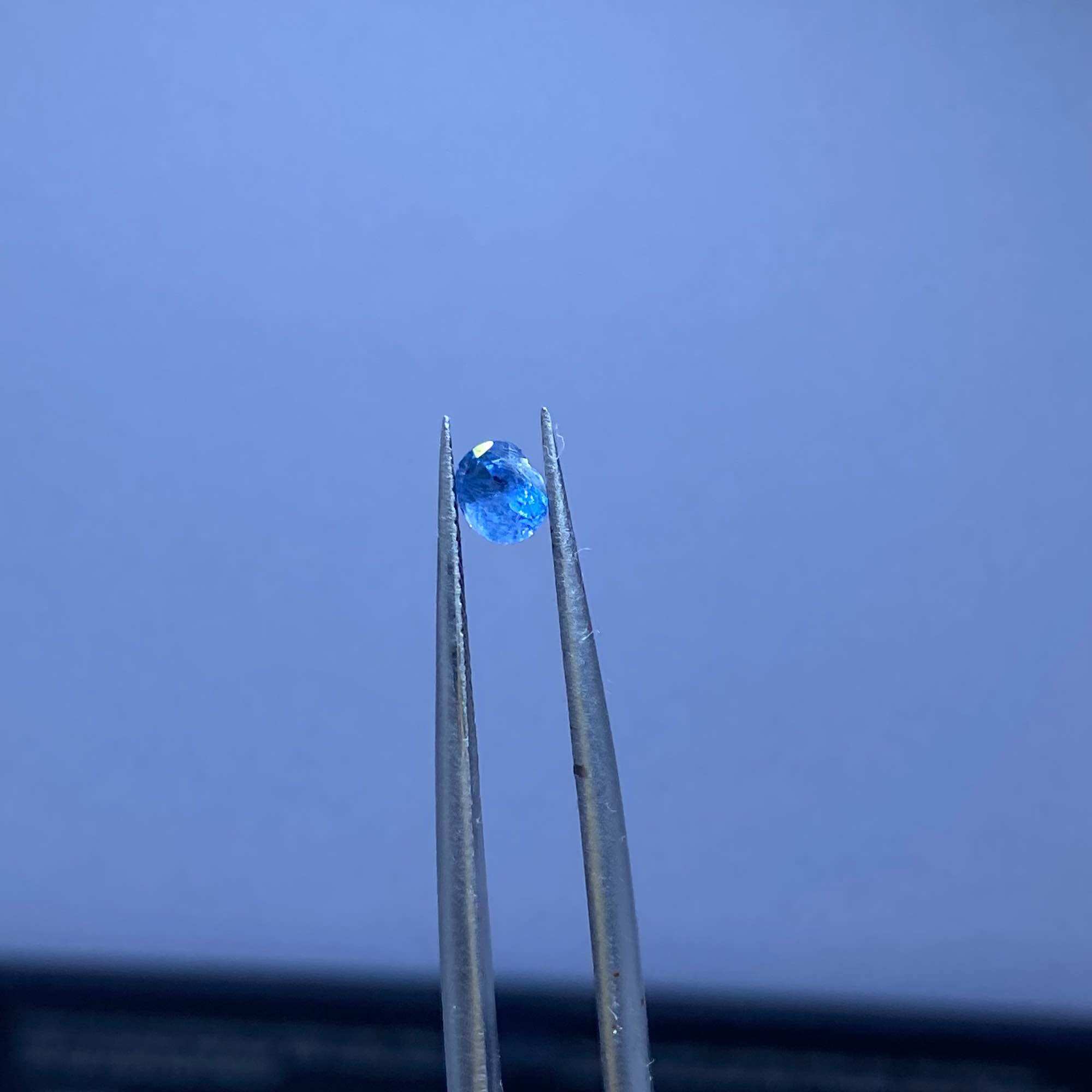 035-ĐÁ SPINEL XANH ( THIÊN NHIÊN) KHÔNG XỬ LÝ
