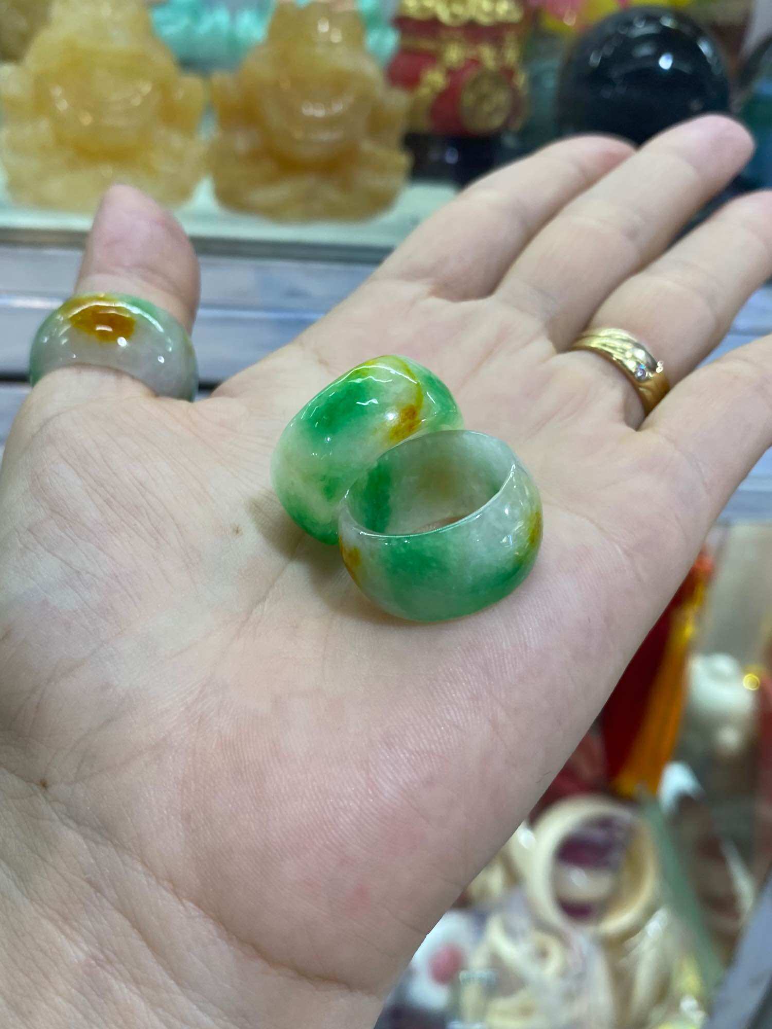 Nhẫn Ngọc đá phú quý