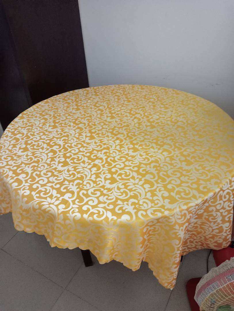 Khăn trải bàn tròn vải gấm in 2 mặt
