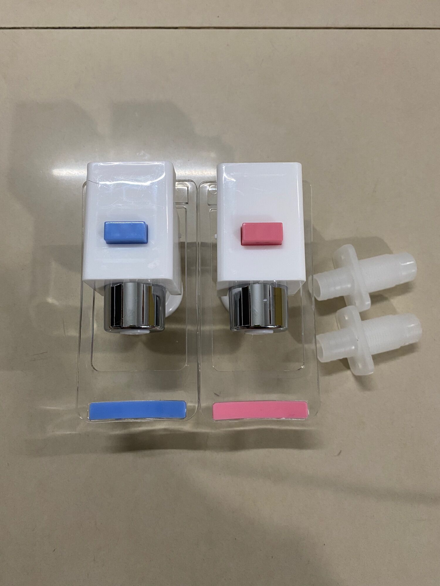 Vòi nóng lạnh máy lọc nước nóng - lạnh karofi hcv200r.o- kangaroo kg43 kg44 kg45 kg46 kg47 kg49 - vòi máy lọc nước nóng-lạnh