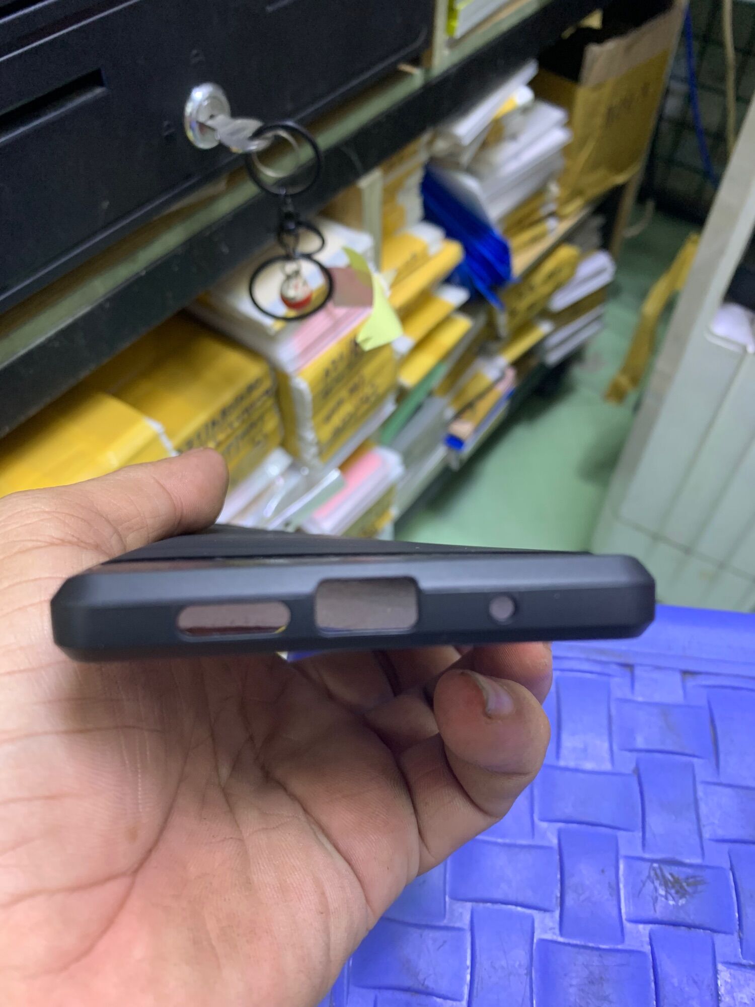 Ốp lưng Sony Xperia 1 dẻo đen hàng công ty