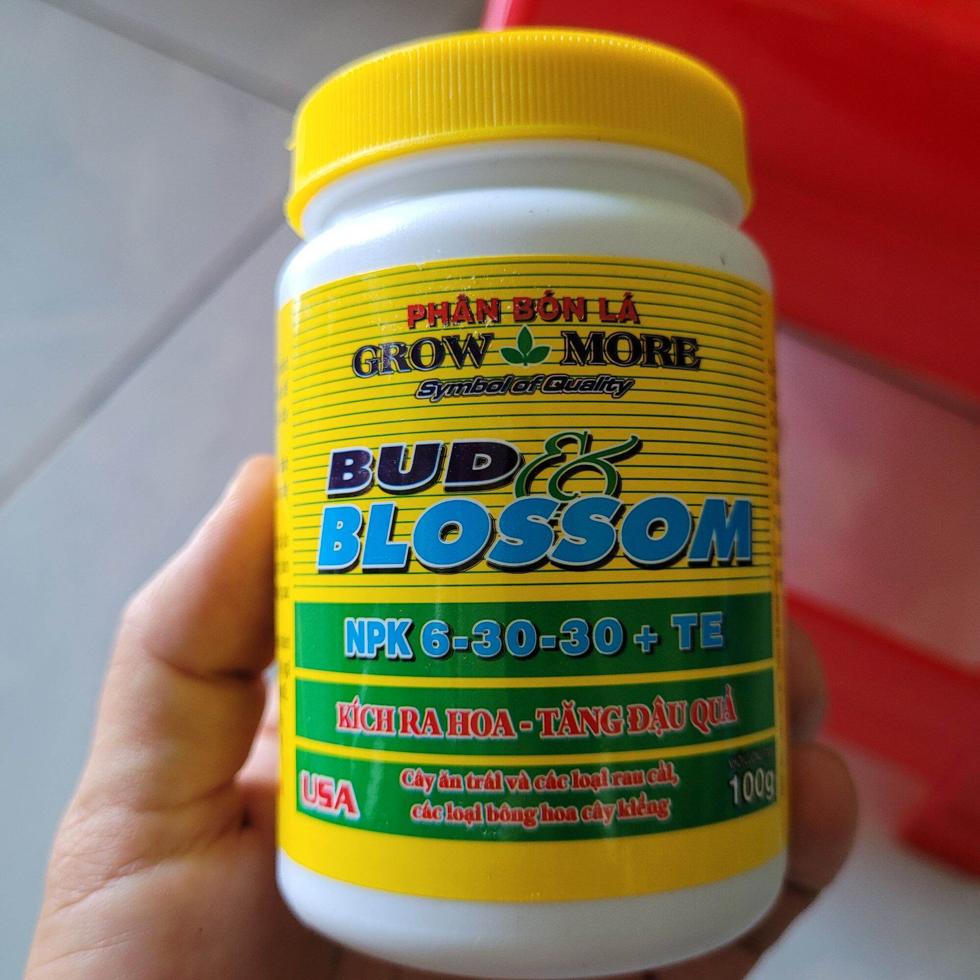Phân bón lá grow more npk 6-30-30 kích thích ra hoa, tăng đậu quả, hủ 100gr