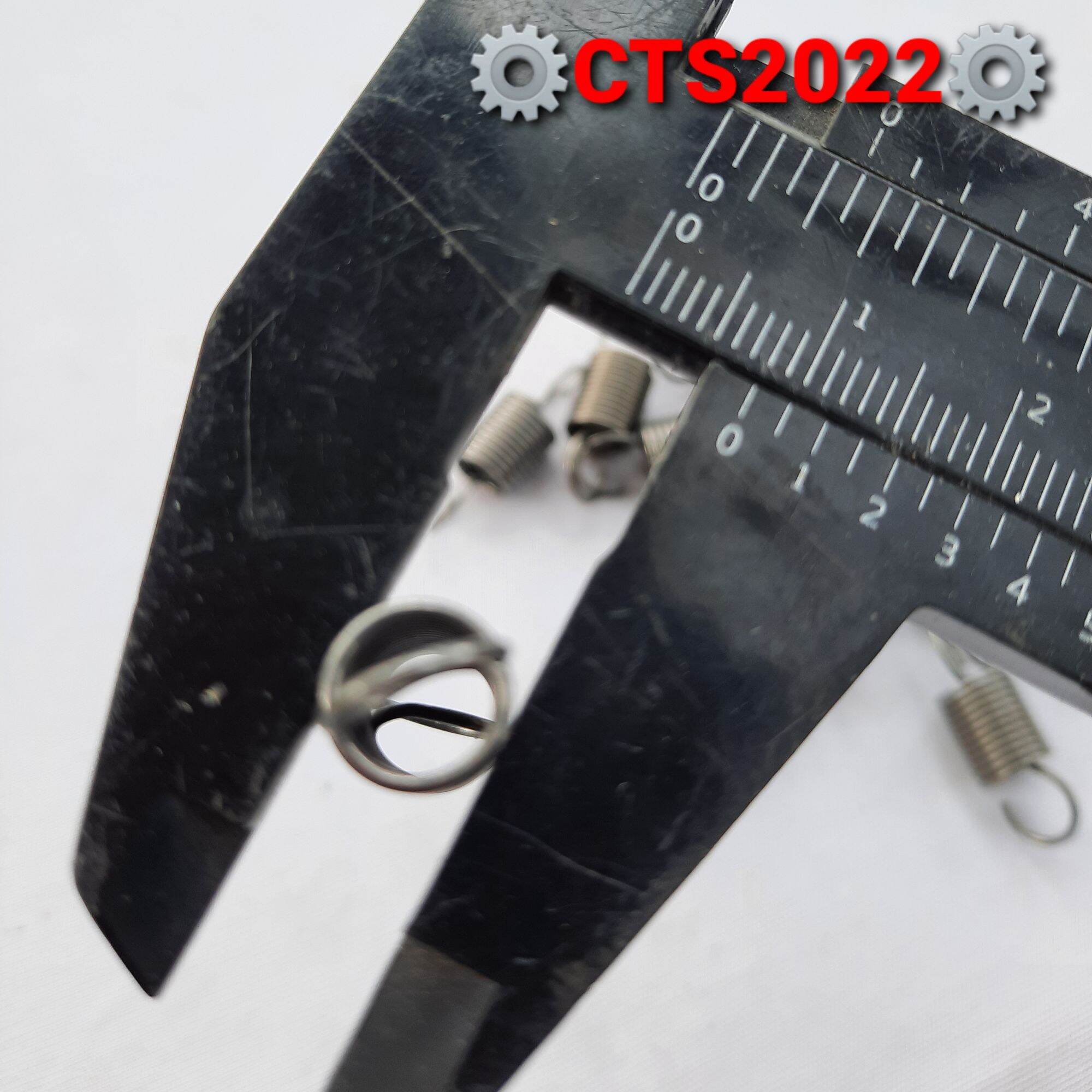 Lò xo kéo phi 8mm sợi thép 0.8mm