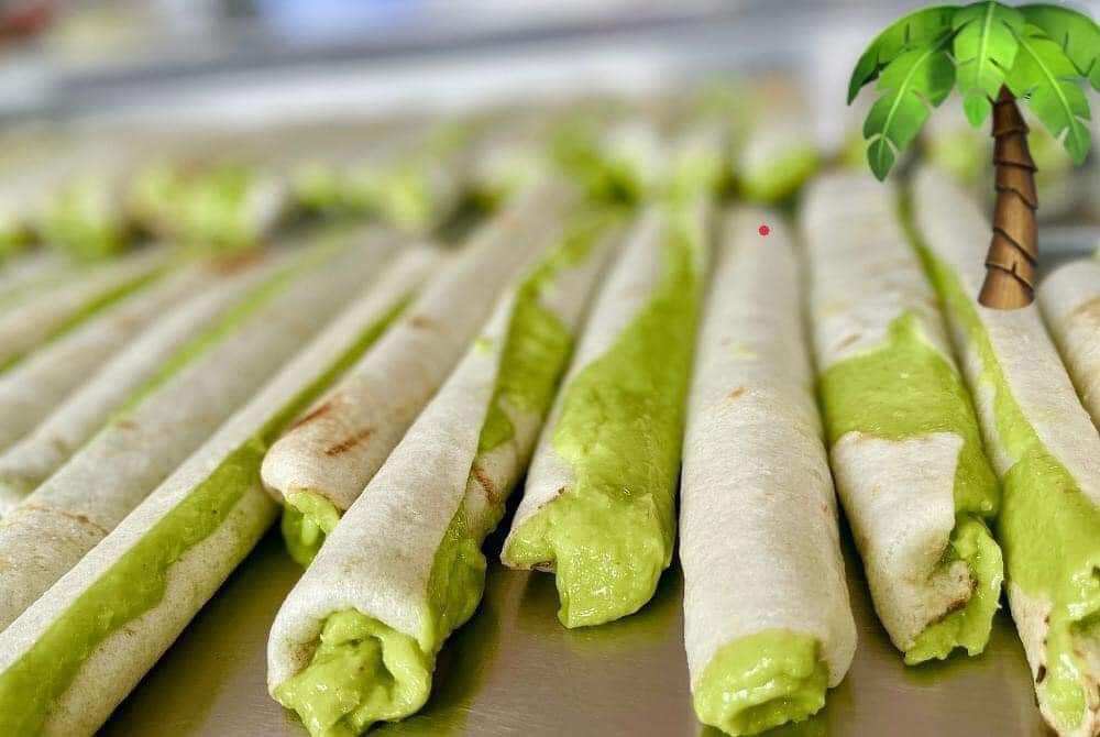 kẹo dừa non lá dứa bao ngon 500g