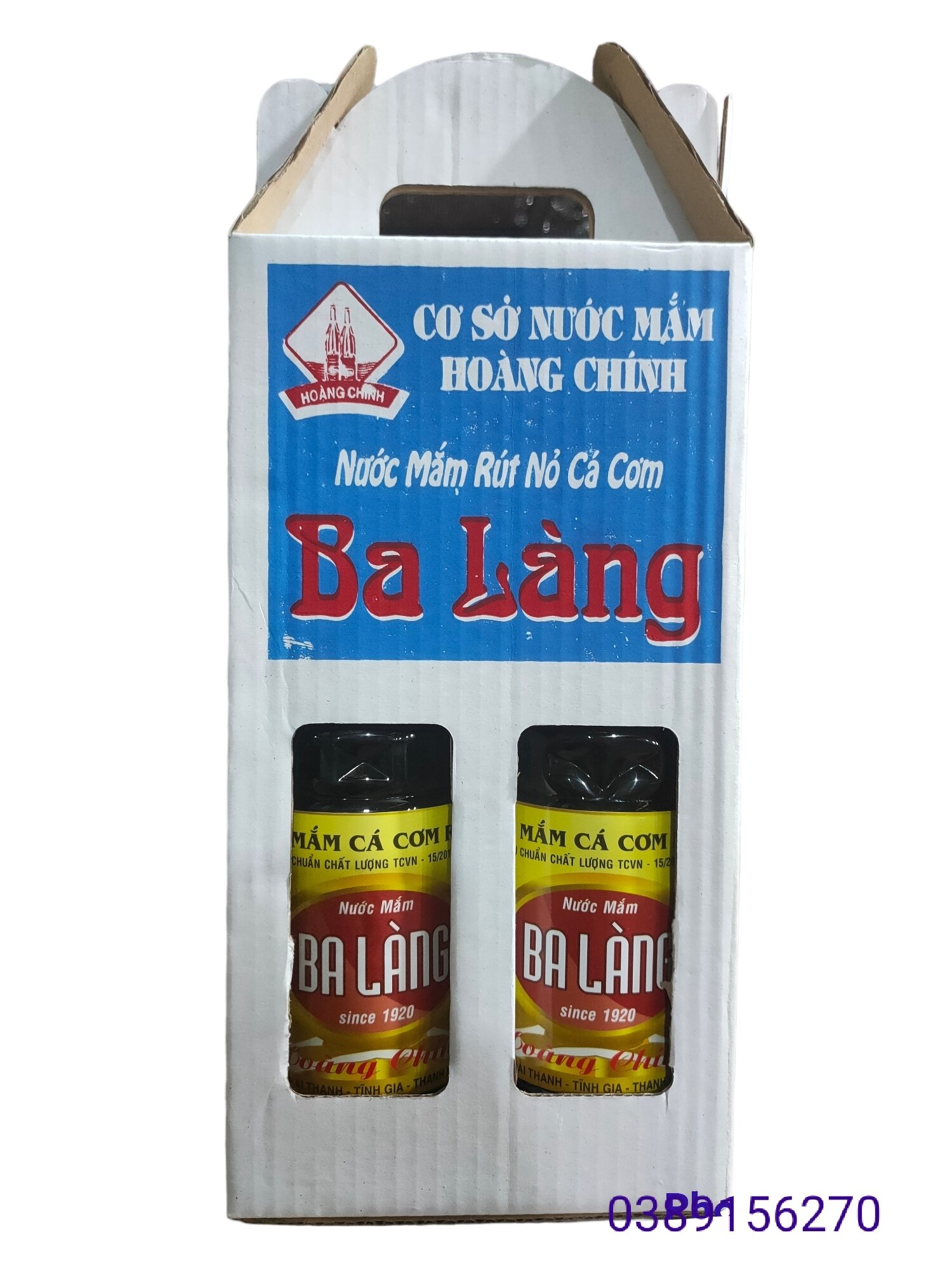 xách 2 chai nước mắm ngon rút nỏ 40°N Ba Làng