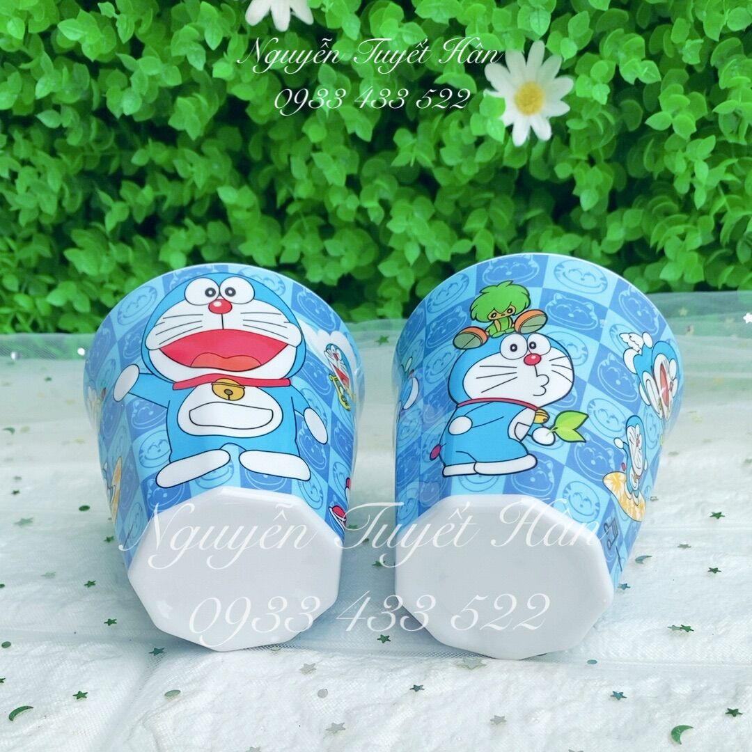 Ly cốc uống nước dung tích 300ml Hello Kitty - Doremon Doraemon
