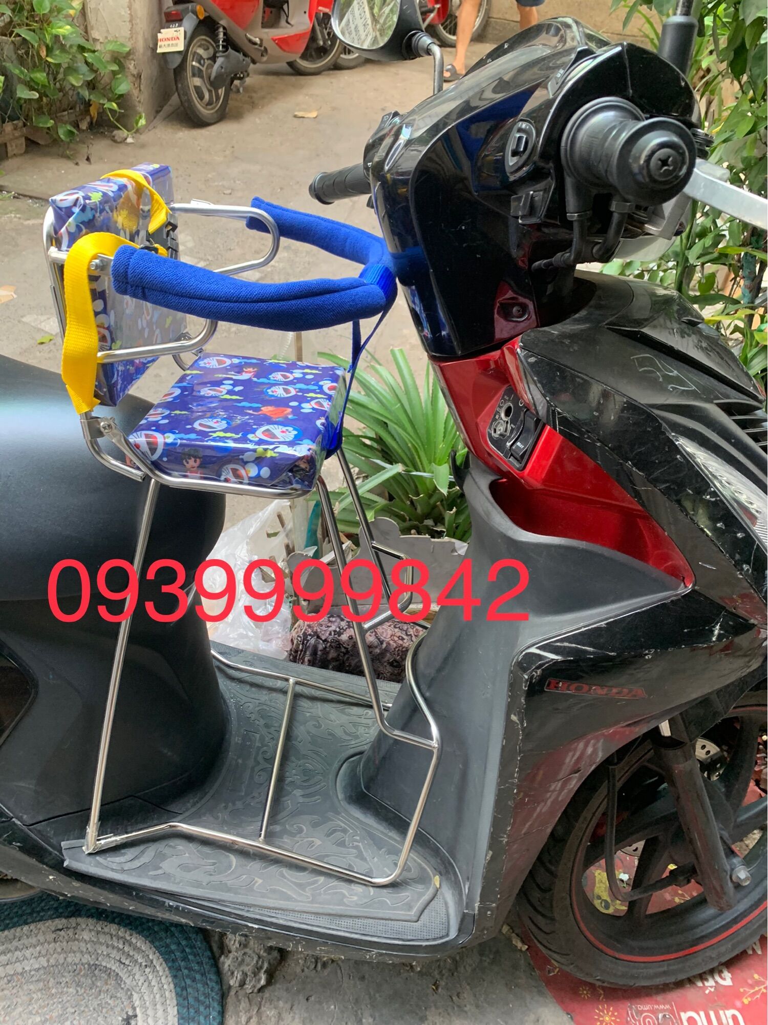 Ghế ngồi xe máy cho bé xe Vision có vòng