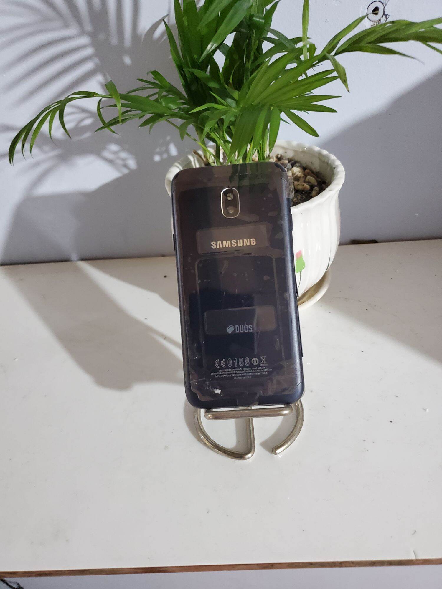 Điện thoại samsung j3pro