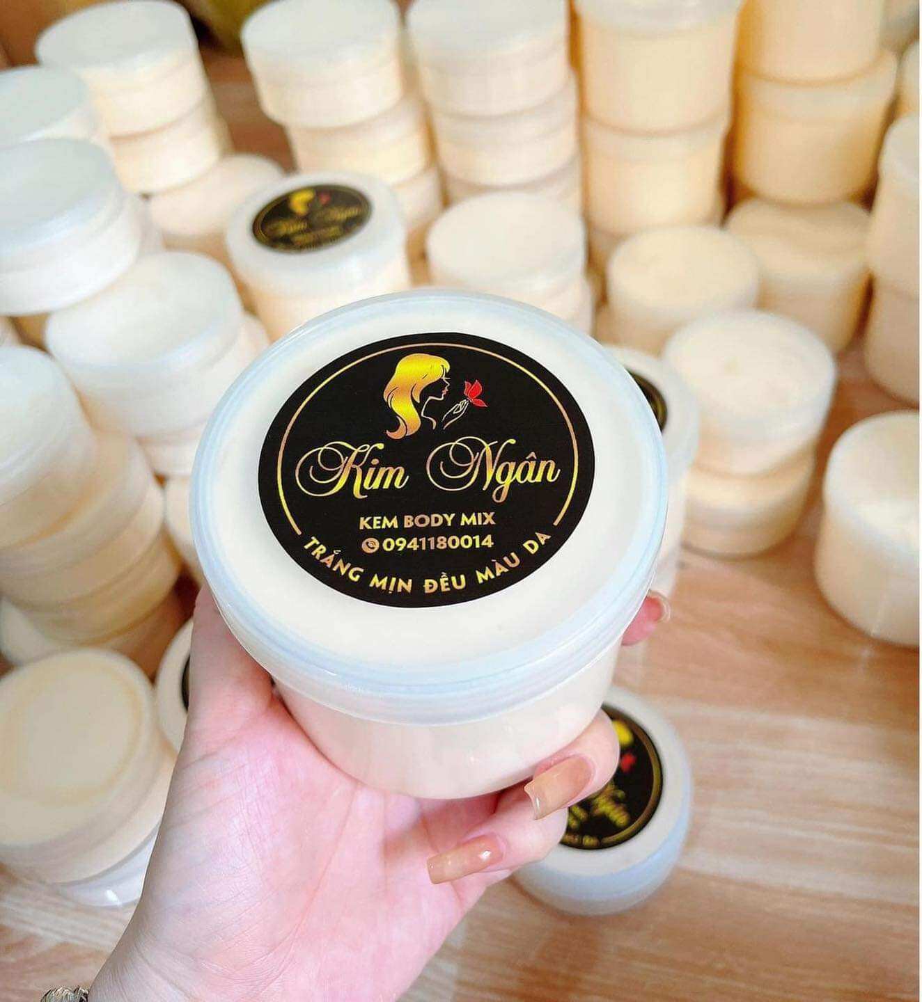  KEM BODY MIX TRẮNG DA 500G KIM NGÂN 