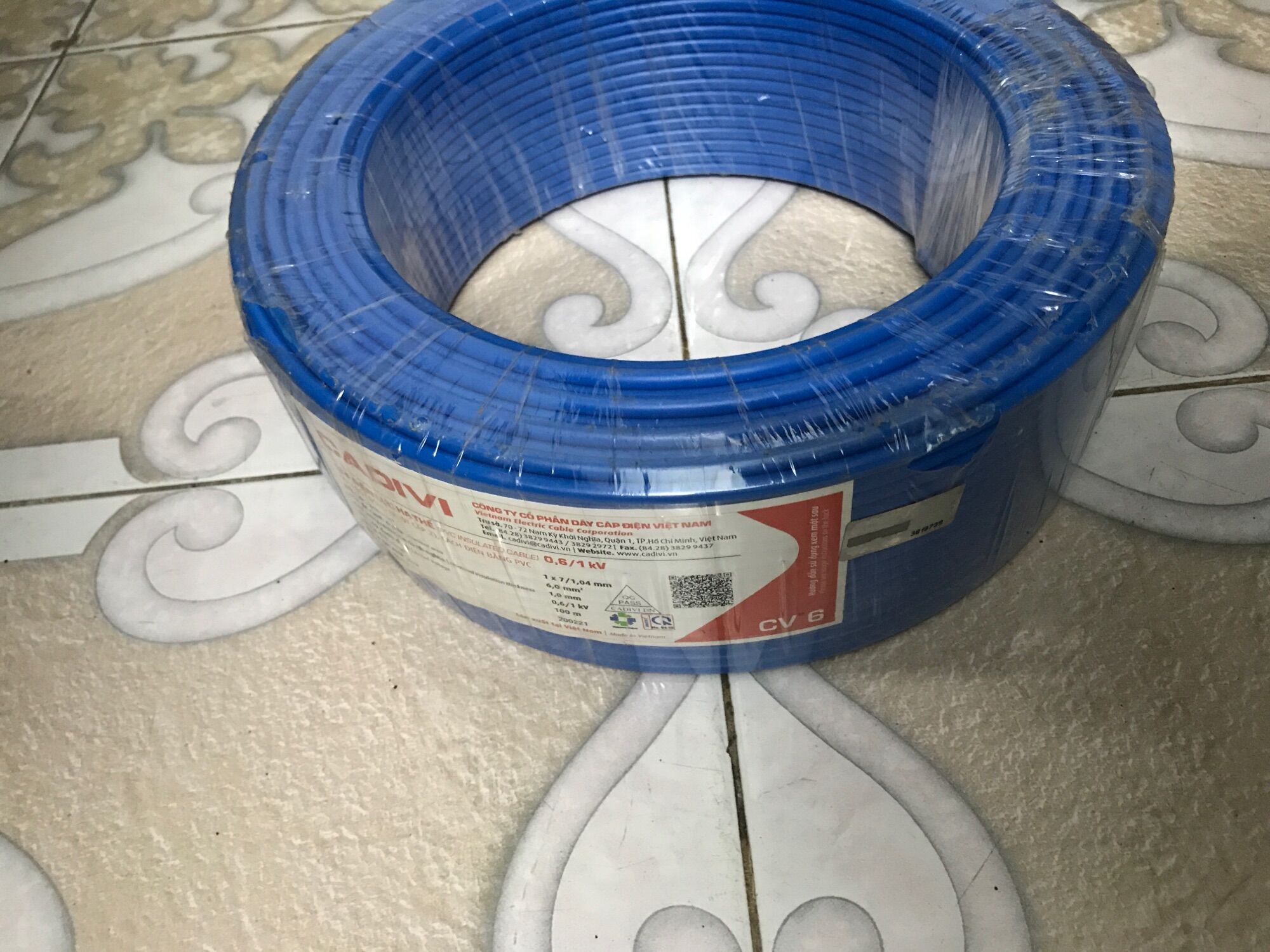 Dây điện Cadivi 6.0 đơn 7 sợi (cuộn 100 mét)