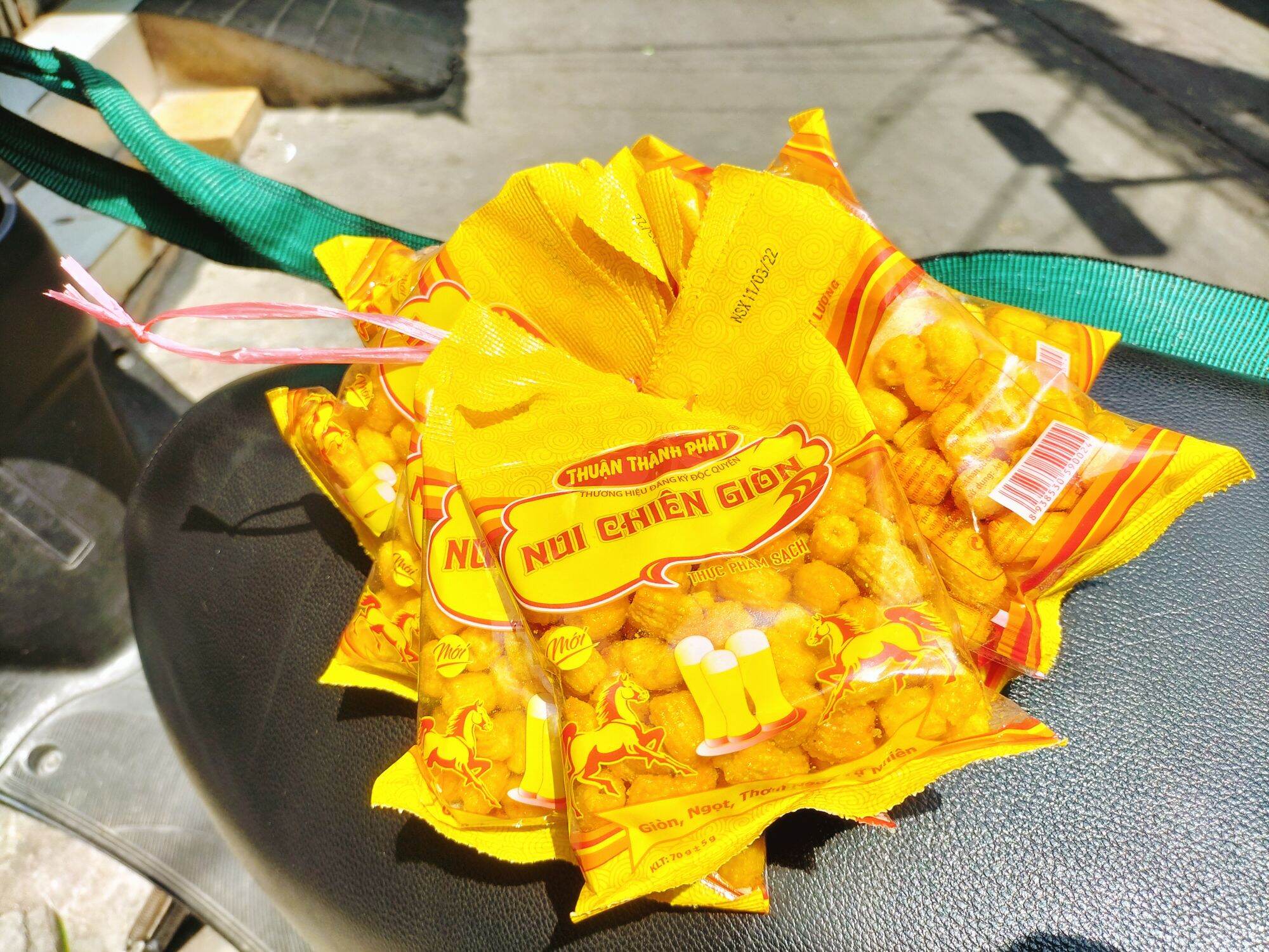 (NGON RẺ) COMBO 10GÓI/ 5GÓI/2 GÓI NUI CHIÊN GIÒN (70gram/gói)