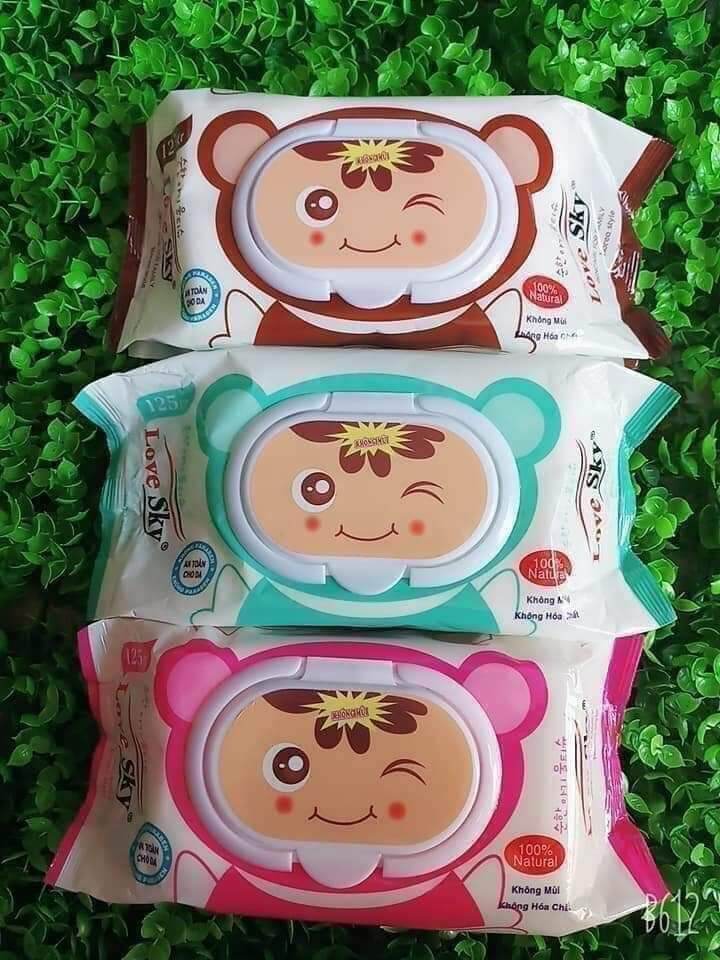 [HCM]Combo 3 gói KHĂN ƯỚT KHÔNG MÙI LOVE SKY 125g