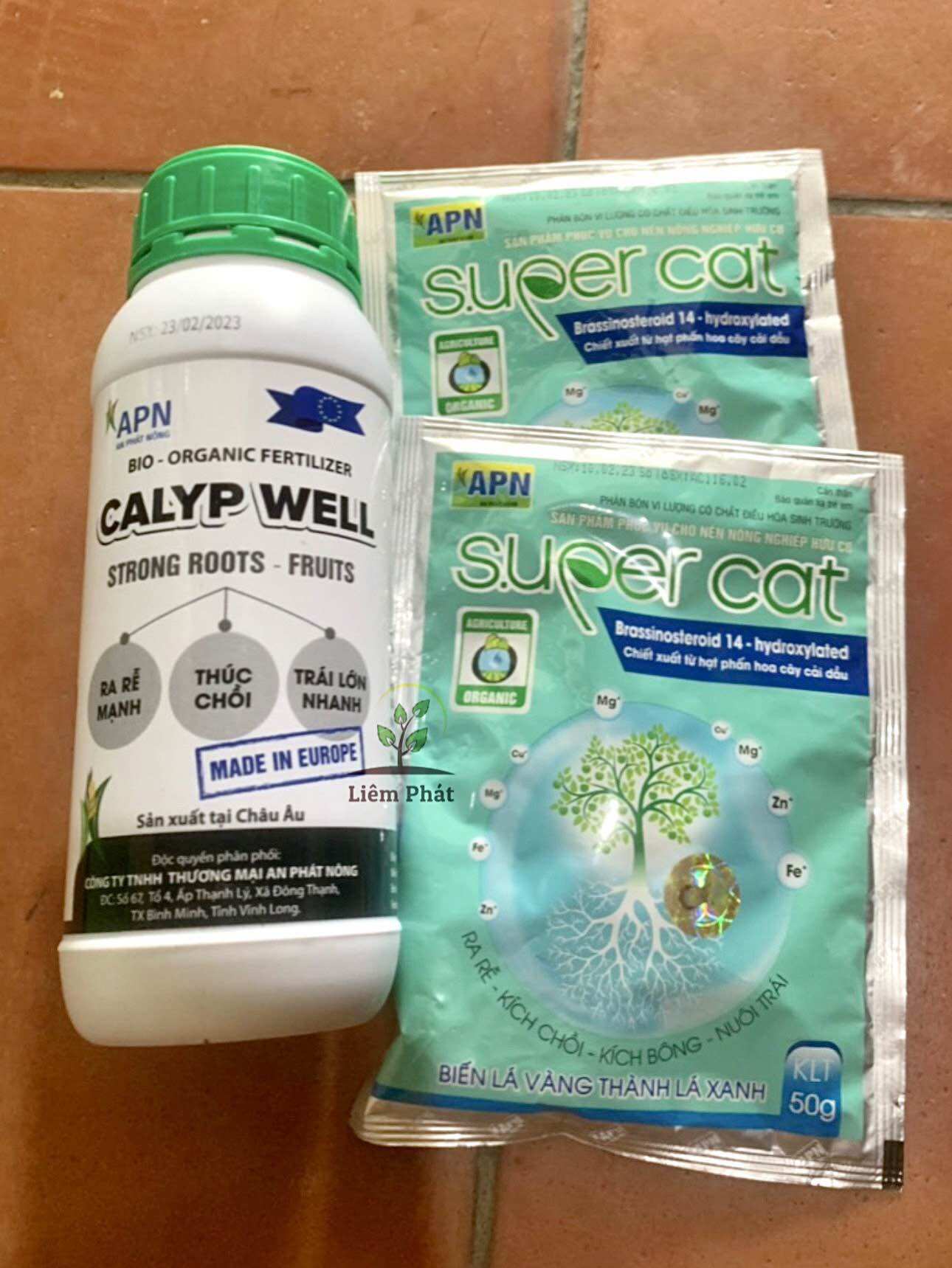 Bộ đôi phun qua lá để kích đọt gồm Calyp well kết hợp super cat của An phát nông