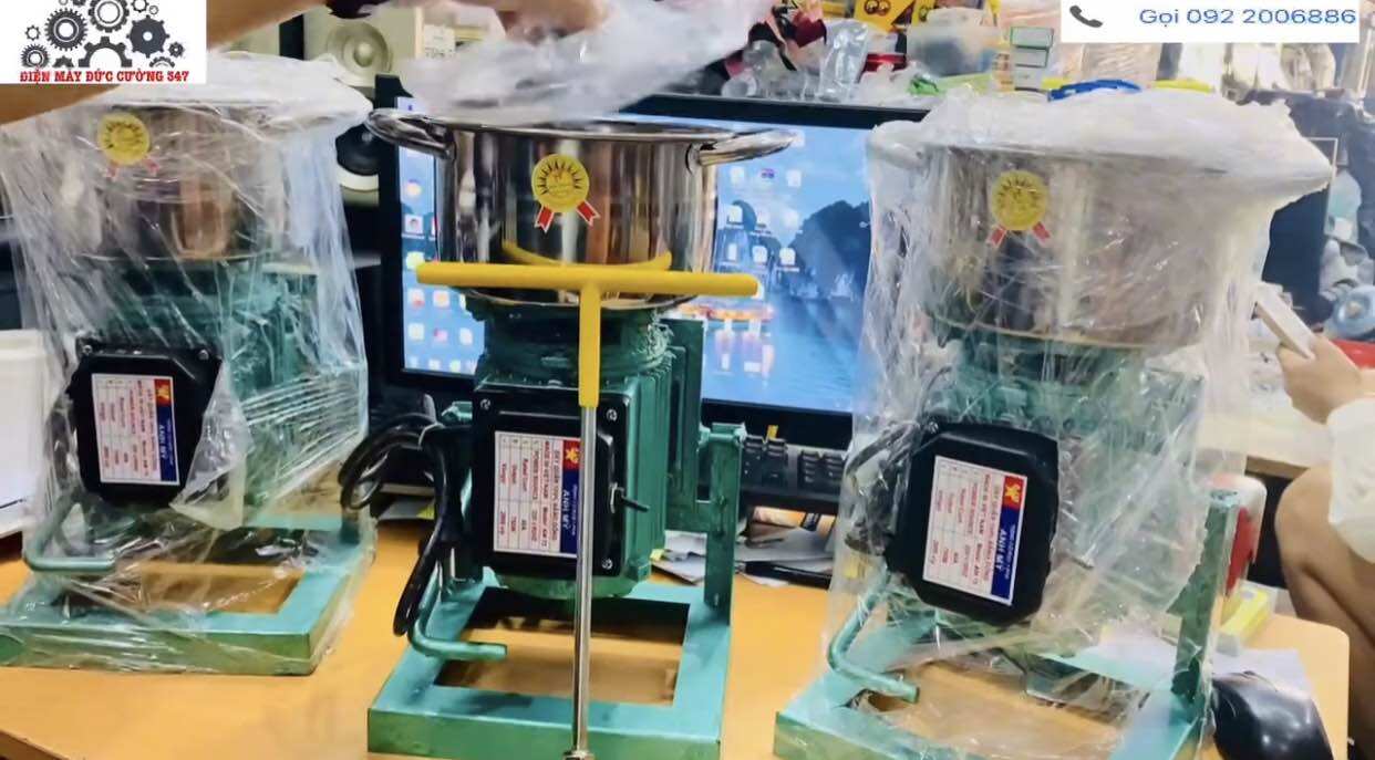 Máy xay thịt công nghiệp 750W làm giò, chả (Tặng kèm T13 tháo lưỡi, 01 cần xay ruốc)