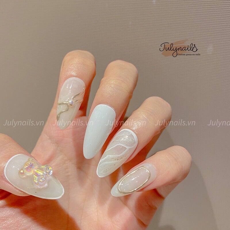 Nailbox gắn charm